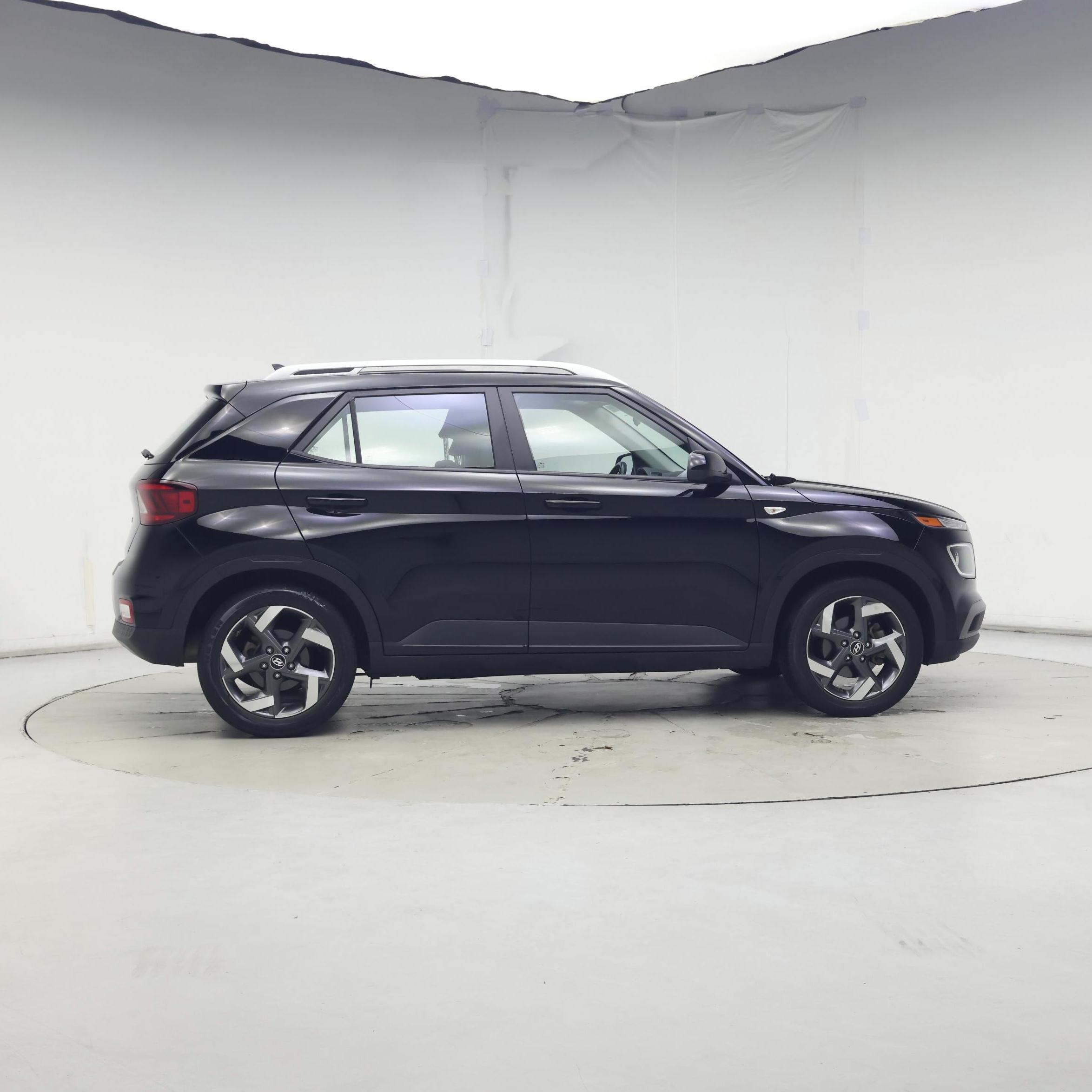 Thumbnail: 2021 Hyundai Venue - 7