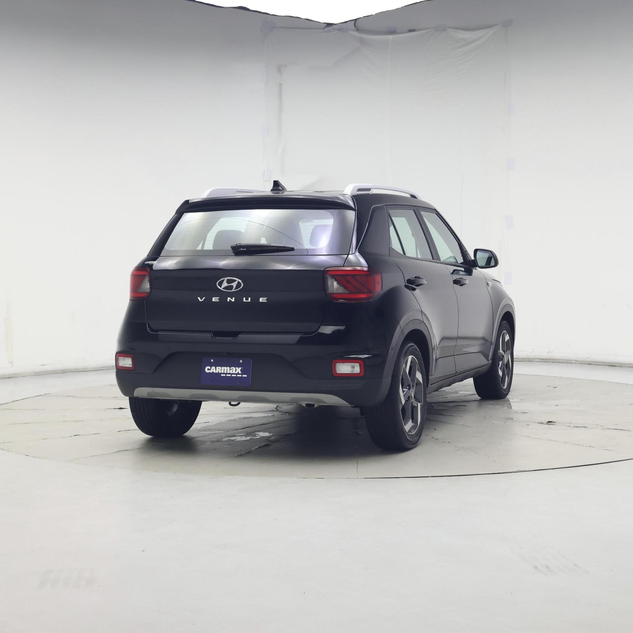 Thumbnail: 2021 Hyundai Venue - 8