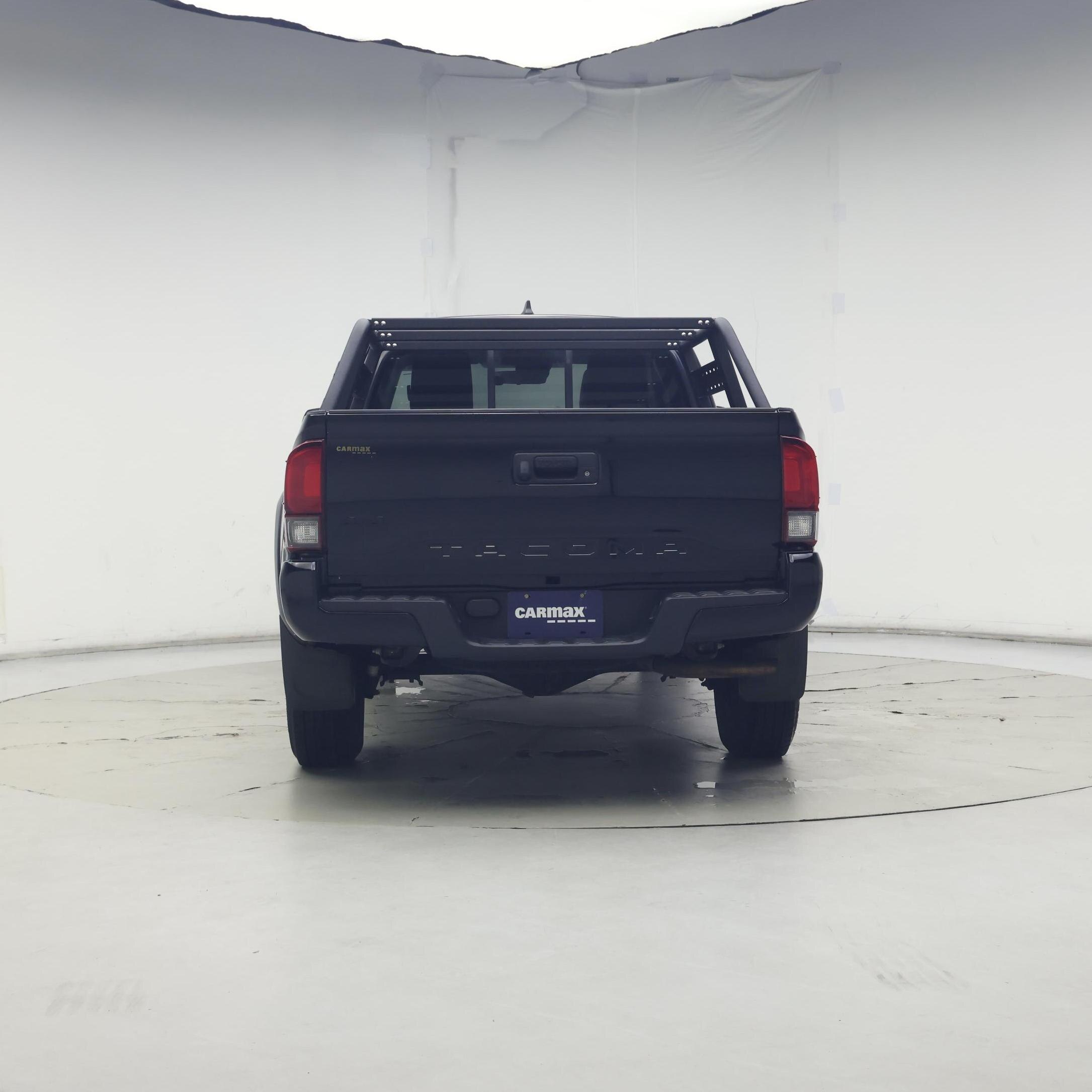 Thumbnail: 2019 Toyota Tacoma - 6