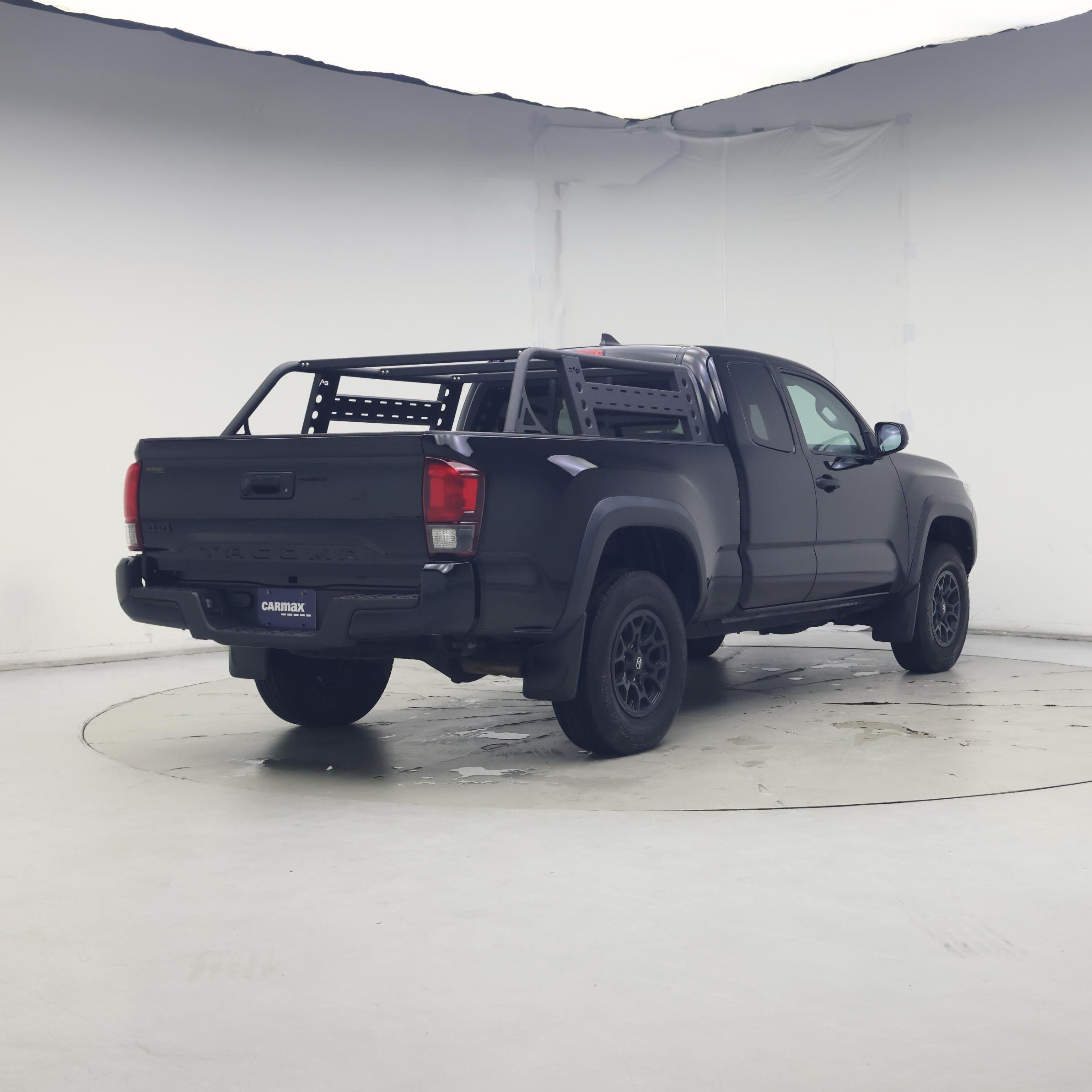 Thumbnail: 2019 Toyota Tacoma - 8
