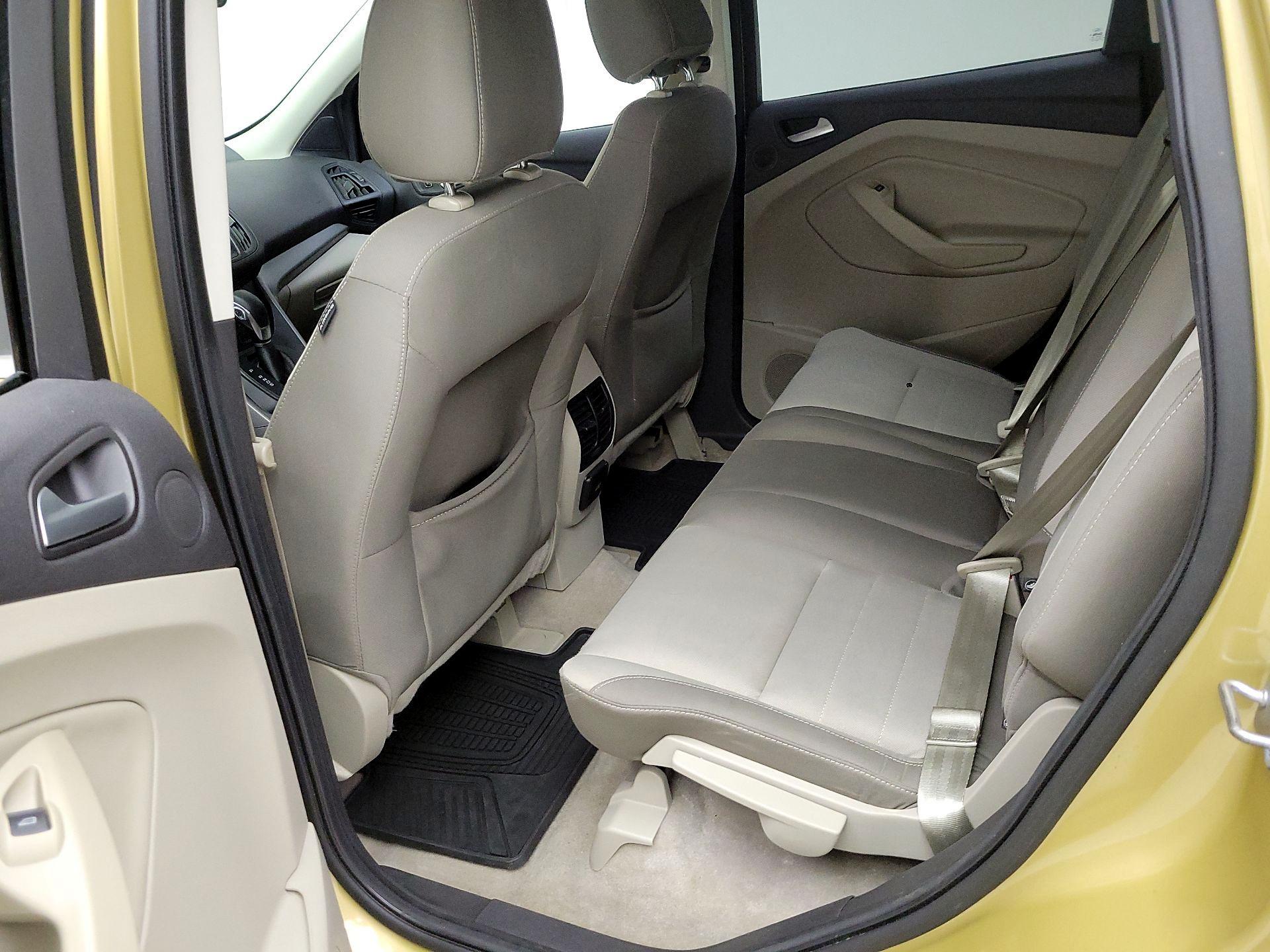 Thumbnail: 2014 Ford Escape - 19