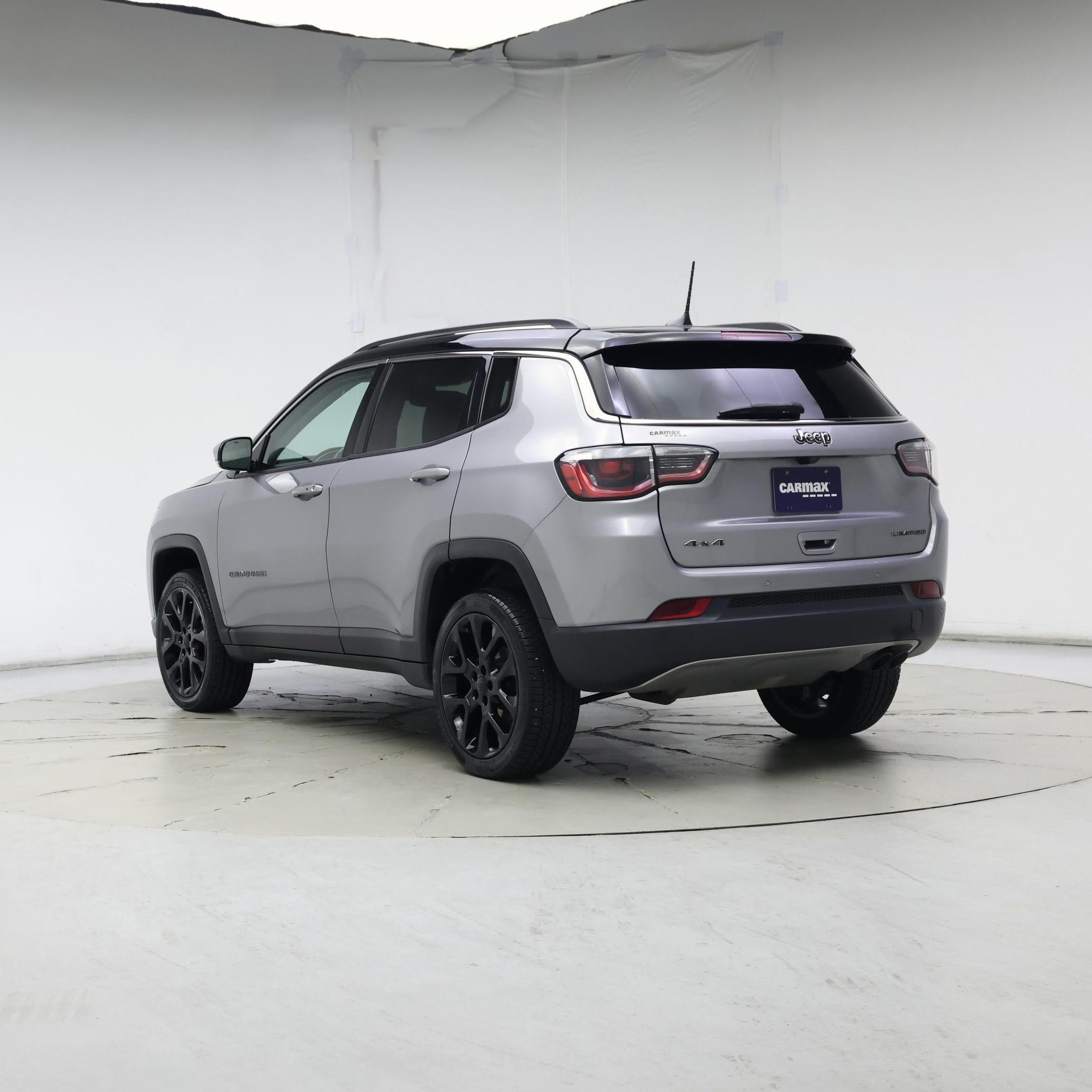 Thumbnail: 2018 Jeep Compass - 2