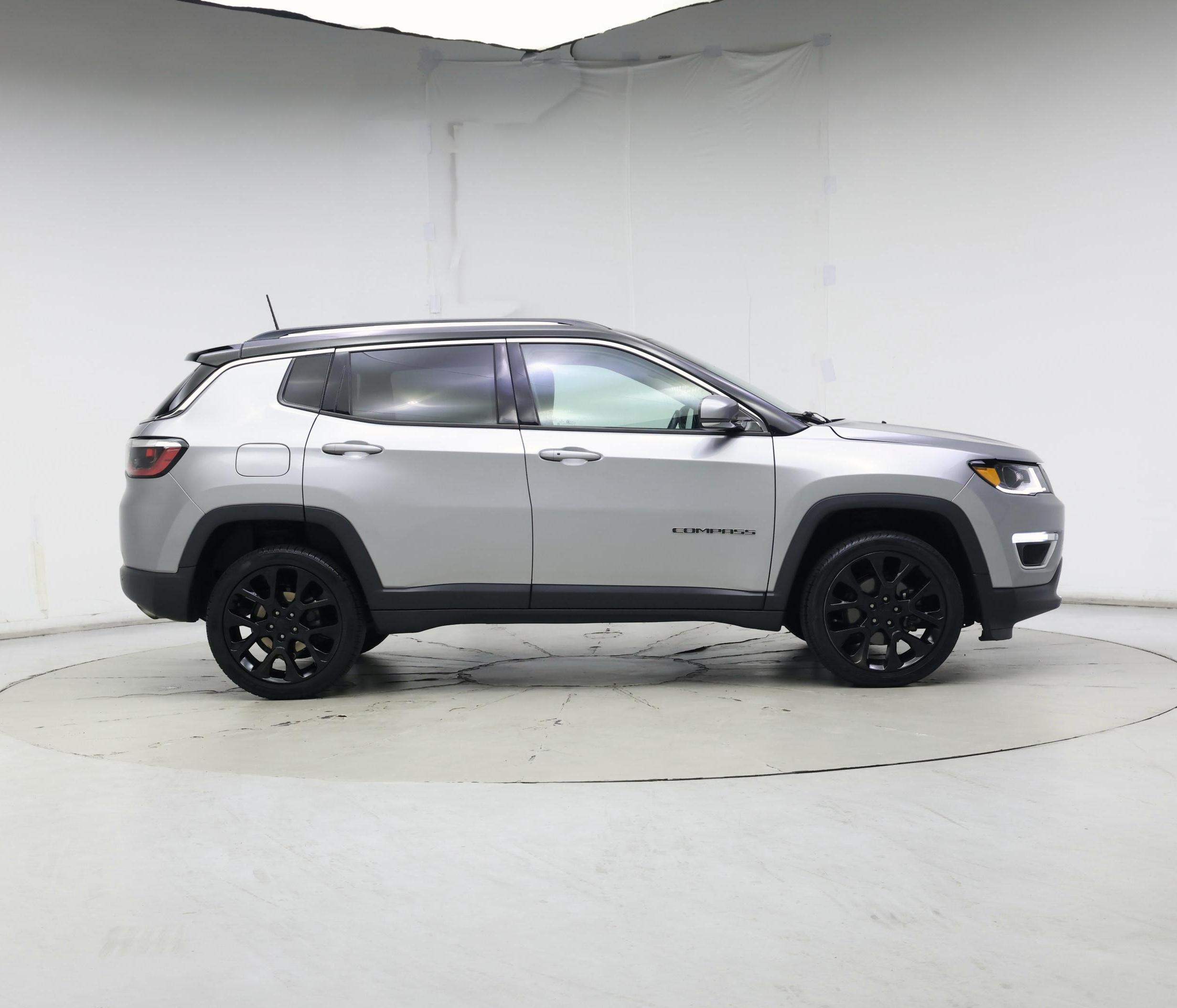 Thumbnail: 2018 Jeep Compass - 7