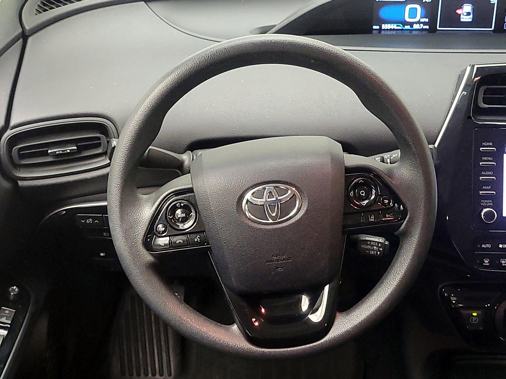 Thumbnail: 2020 Toyota Prius - 10