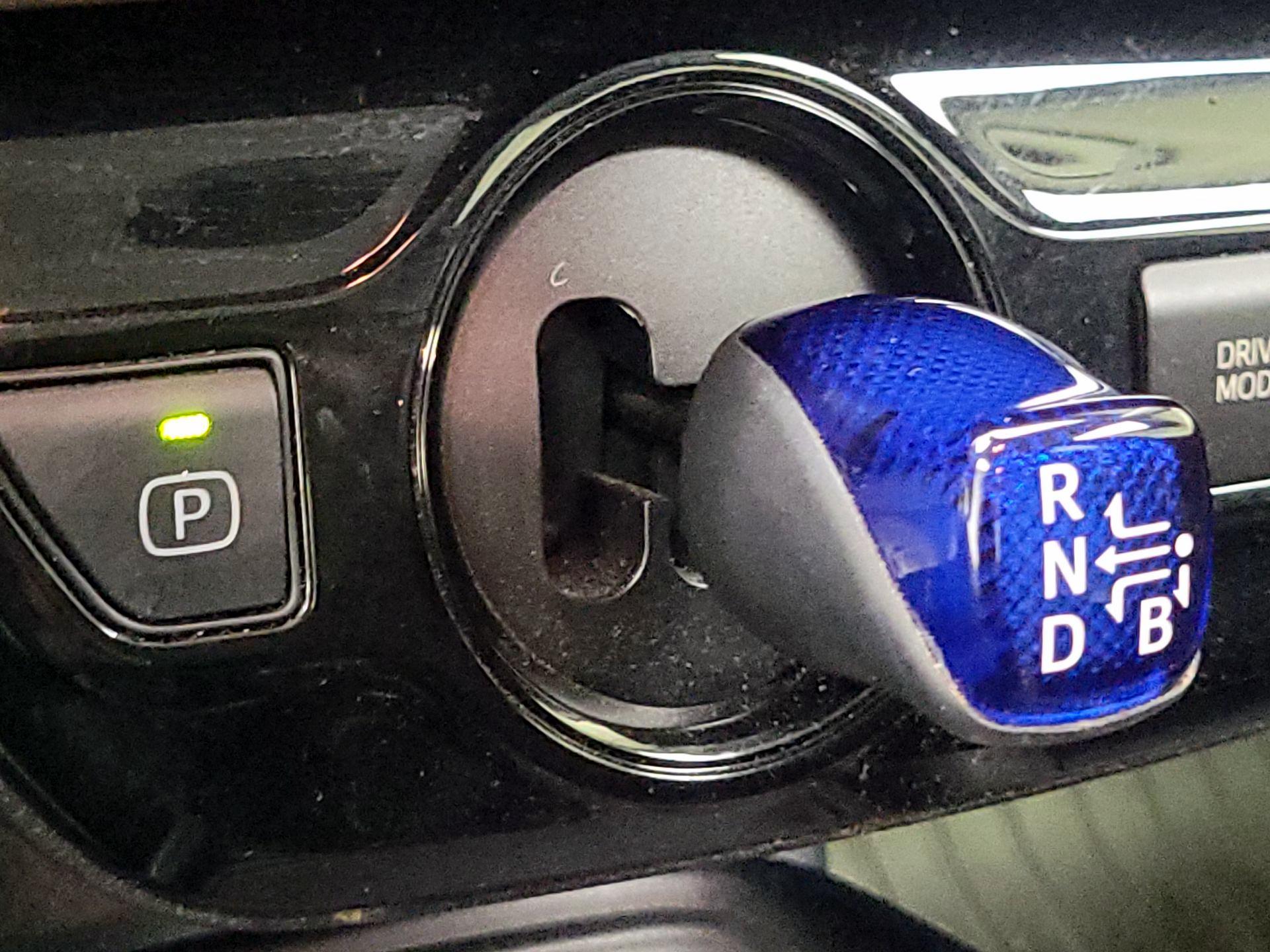 Thumbnail: 2020 Toyota Prius - 17