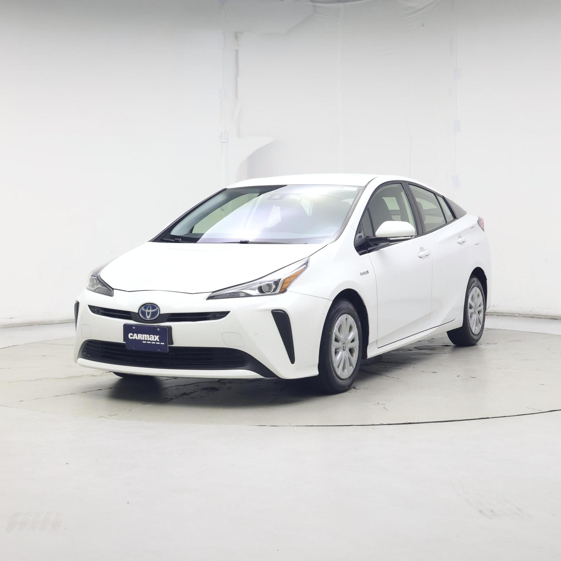 Thumbnail: 2020 Toyota Prius - 4