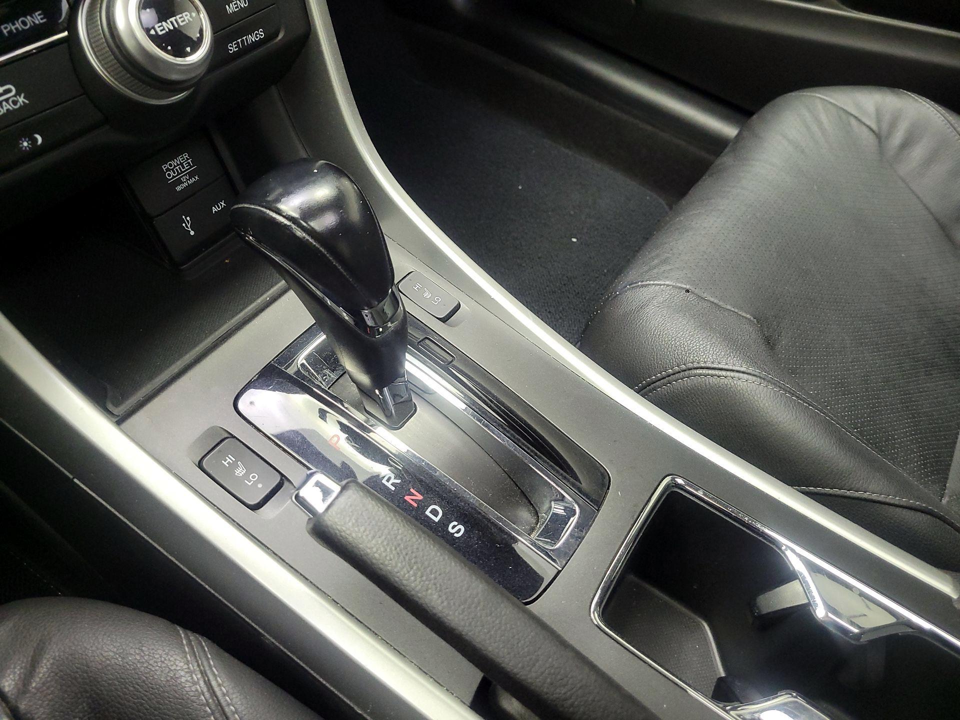 Thumbnail: 2014 Honda Accord - 17