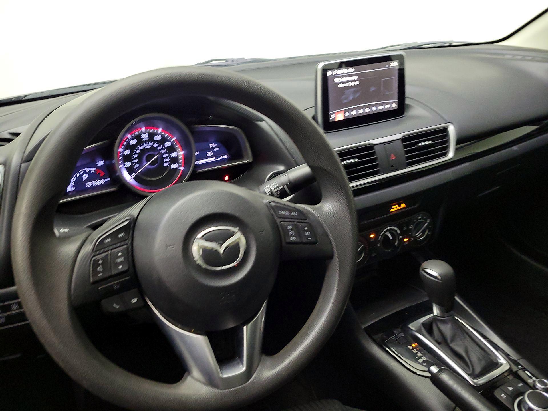 Thumbnail: 2016 Mazda Mazda3 - 10
