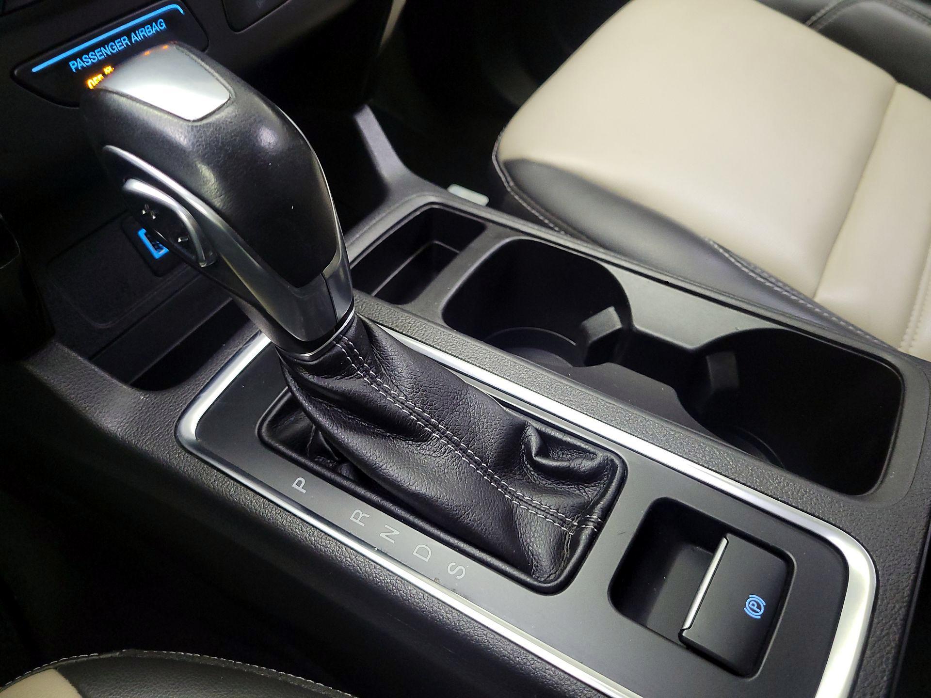 Thumbnail: 2019 Ford Escape - 17