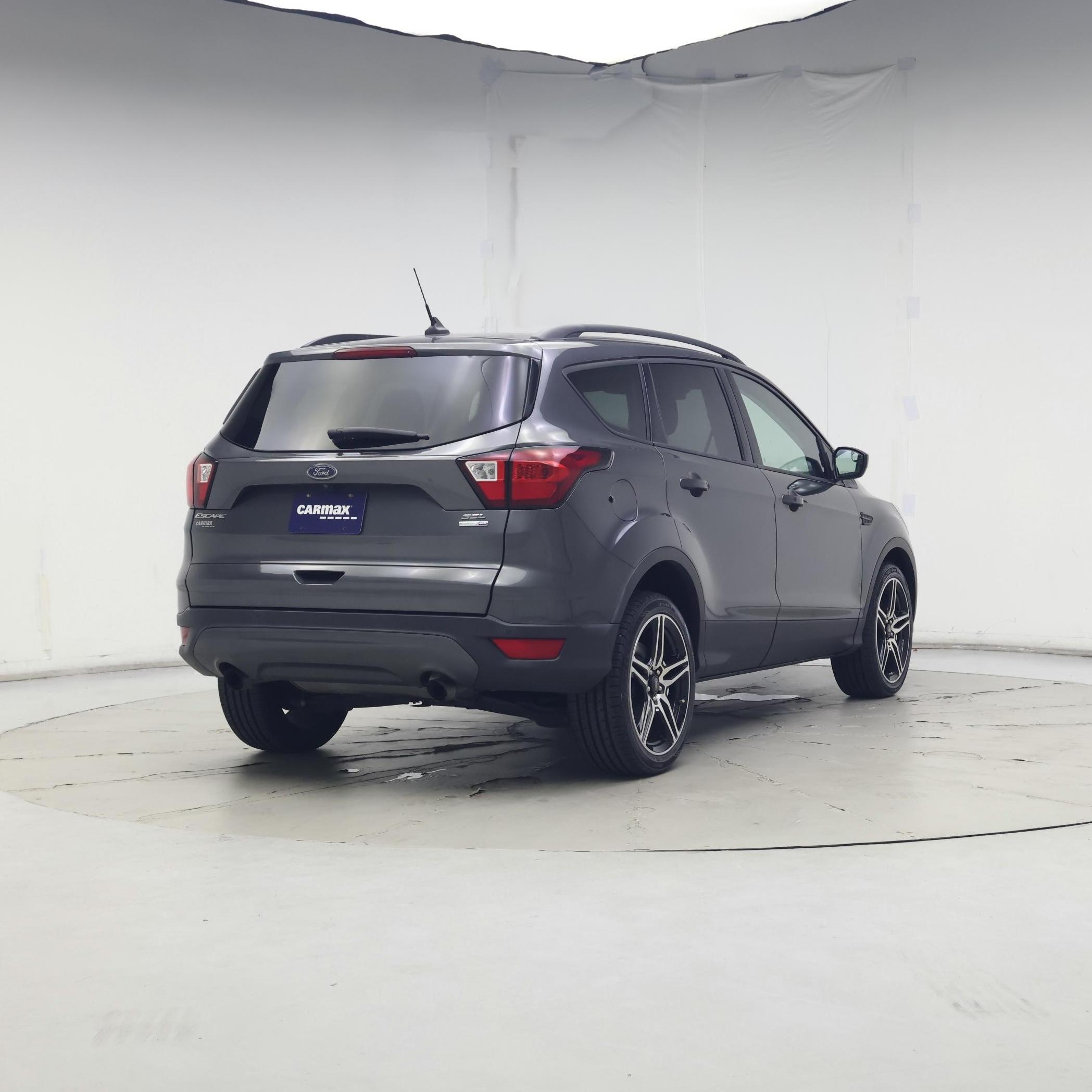 Thumbnail: 2019 Ford Escape - 8