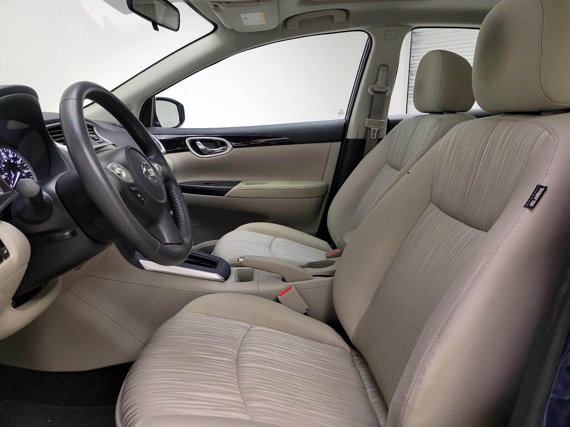 Thumbnail: 2017 Nissan Sentra - 11