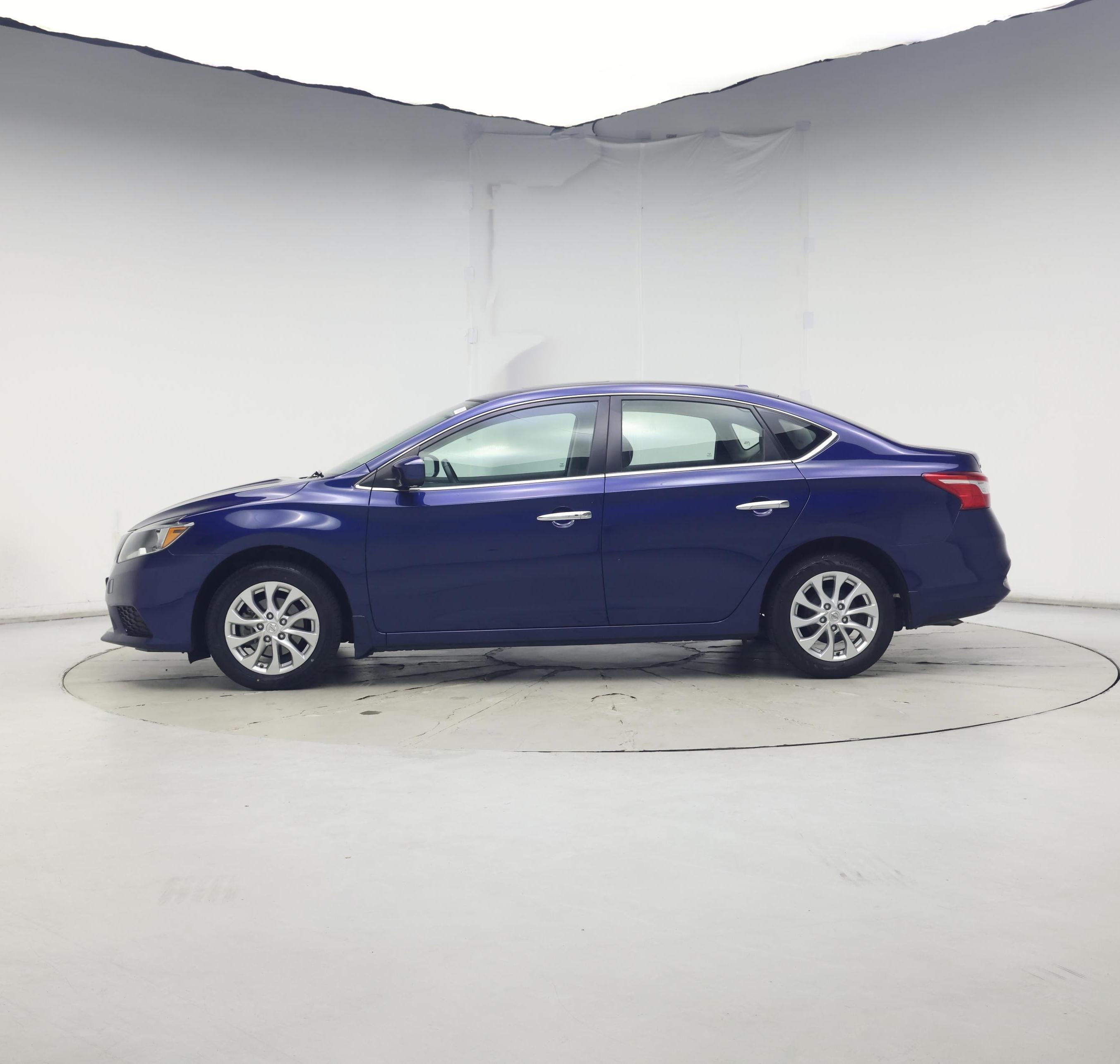 Thumbnail: 2017 Nissan Sentra - 3