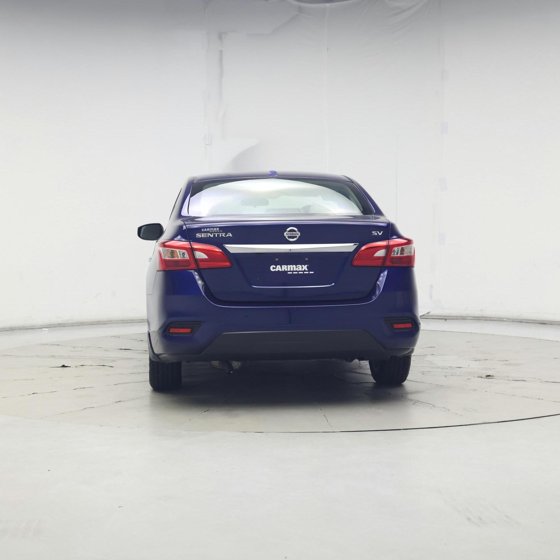 Thumbnail: 2017 Nissan Sentra - 6