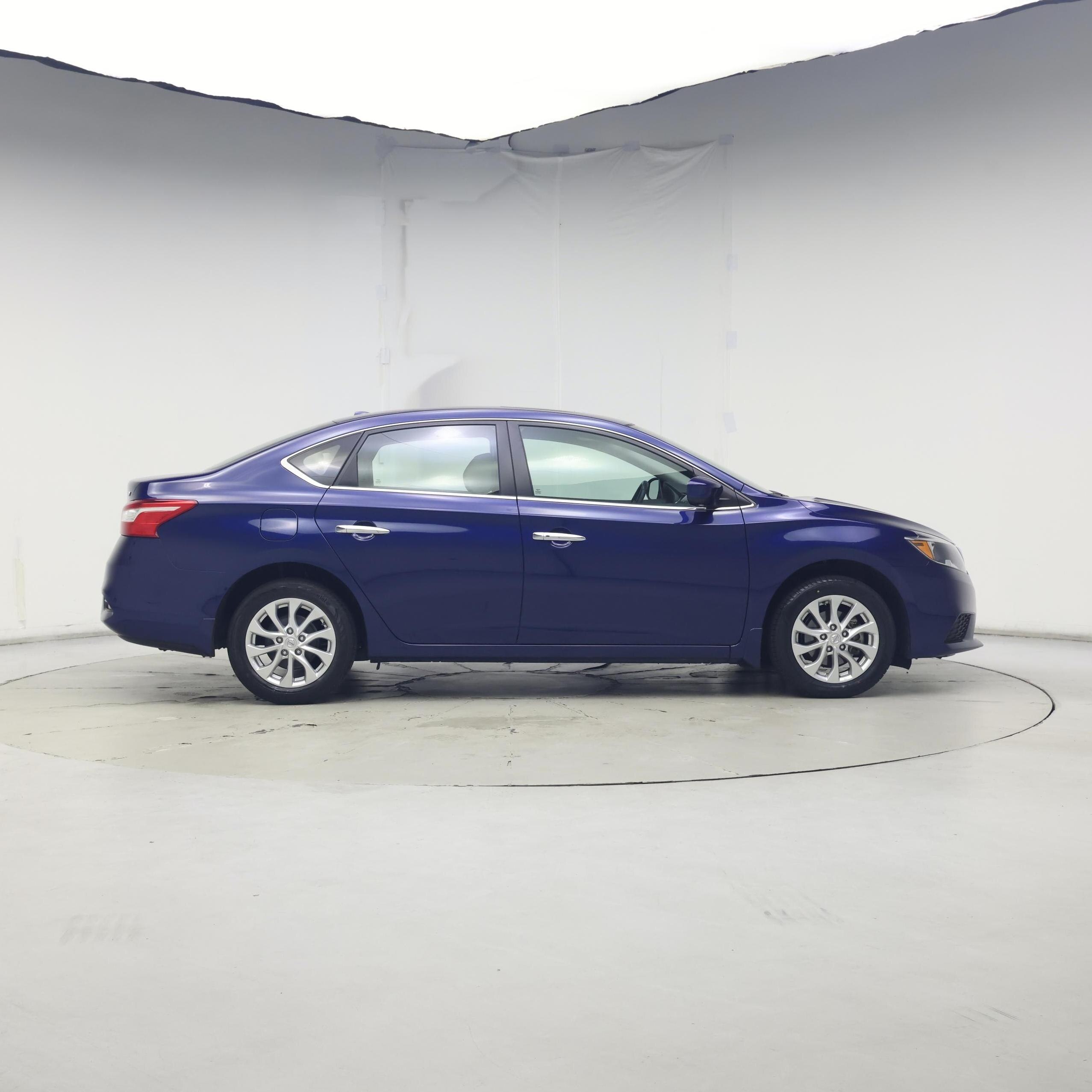 Thumbnail: 2017 Nissan Sentra - 7
