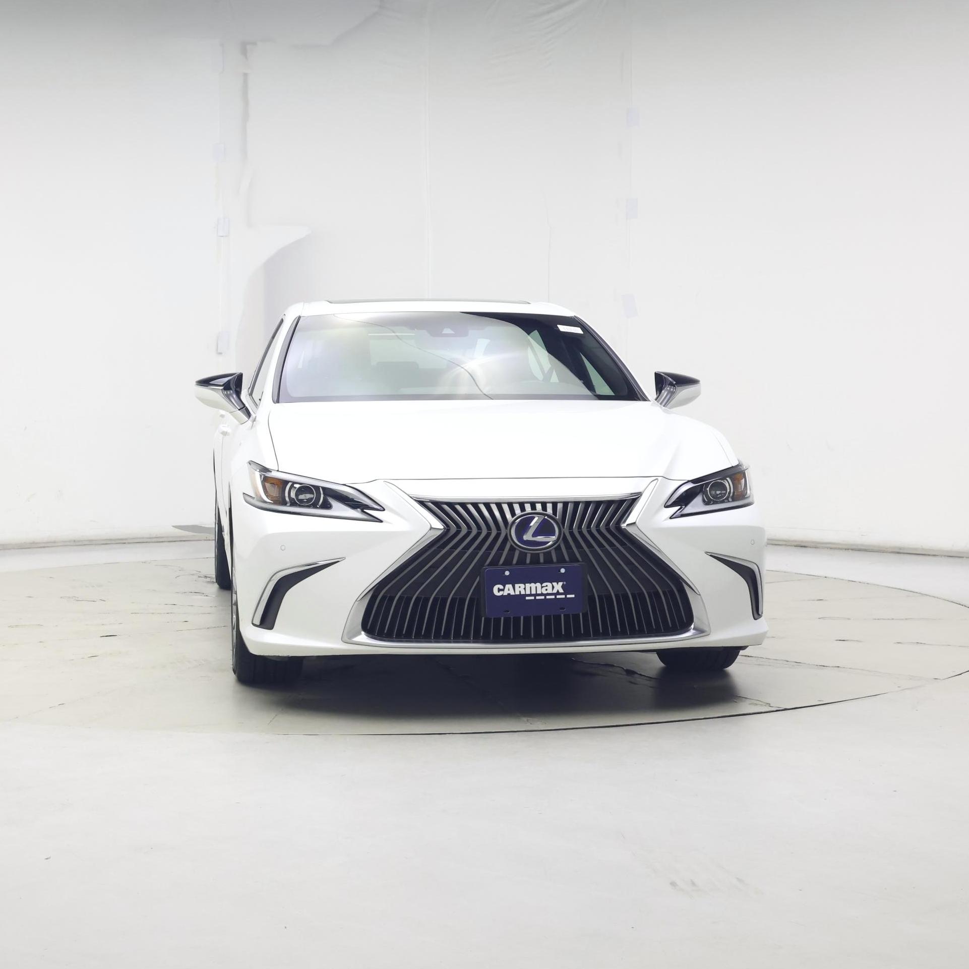 Thumbnail: 2020 Lexus ES - 5