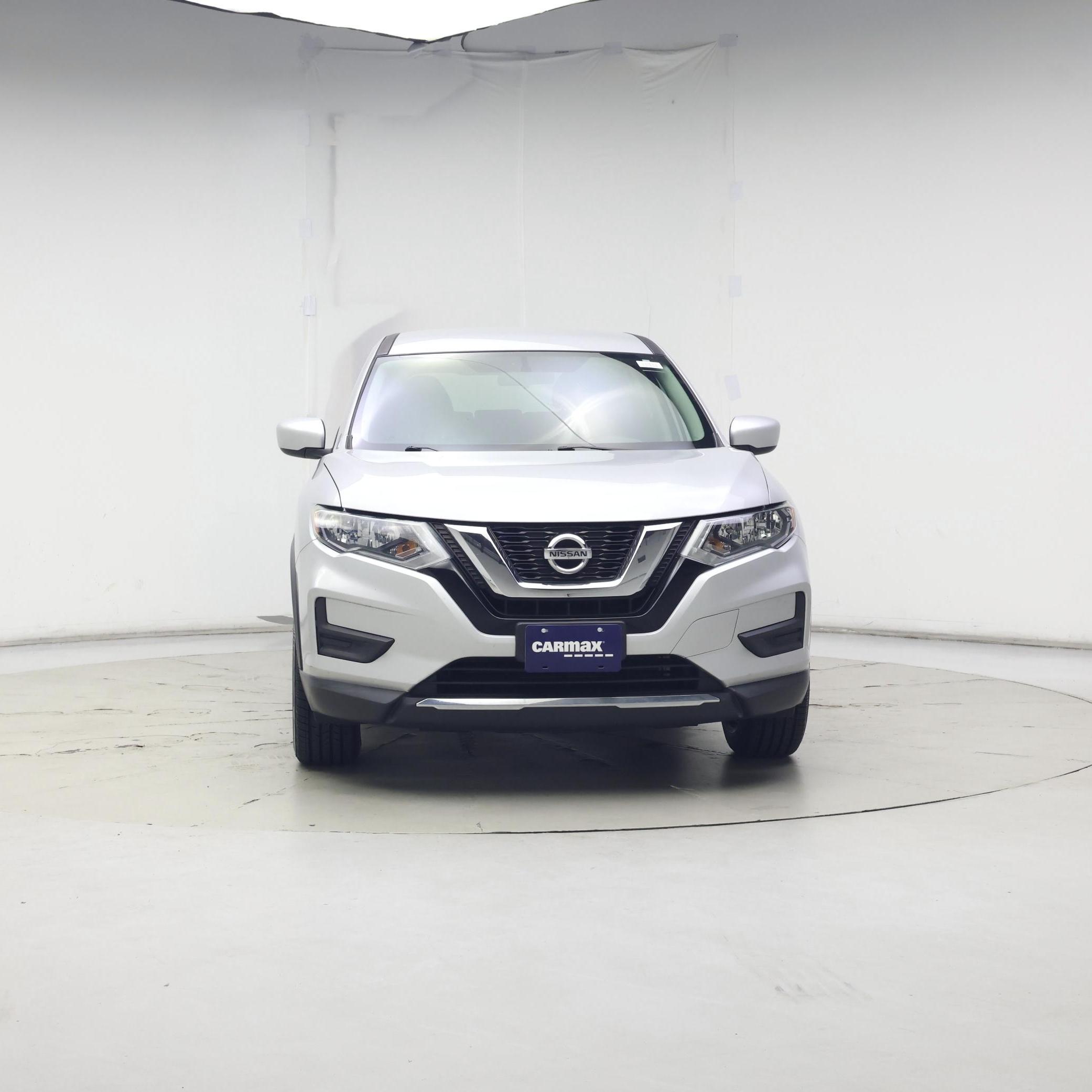 Thumbnail: 2017 Nissan Rogue - 5
