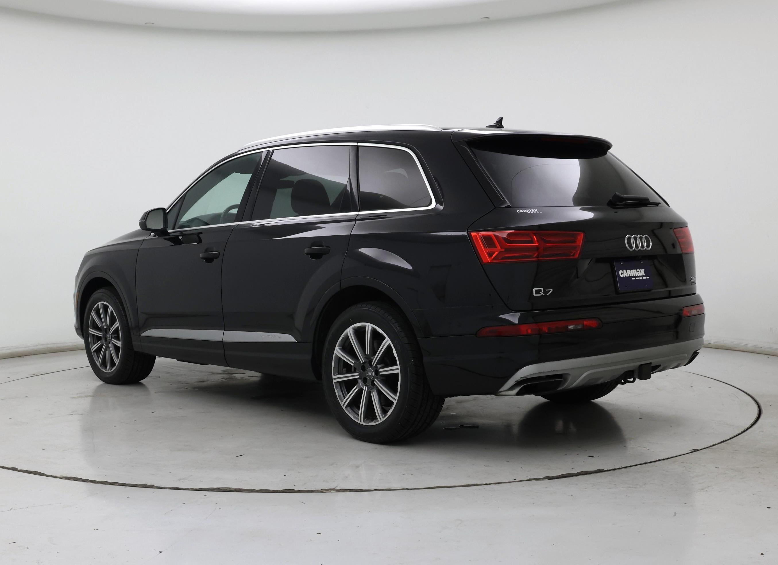 Thumbnail: 2017 Audi Q7 - 2