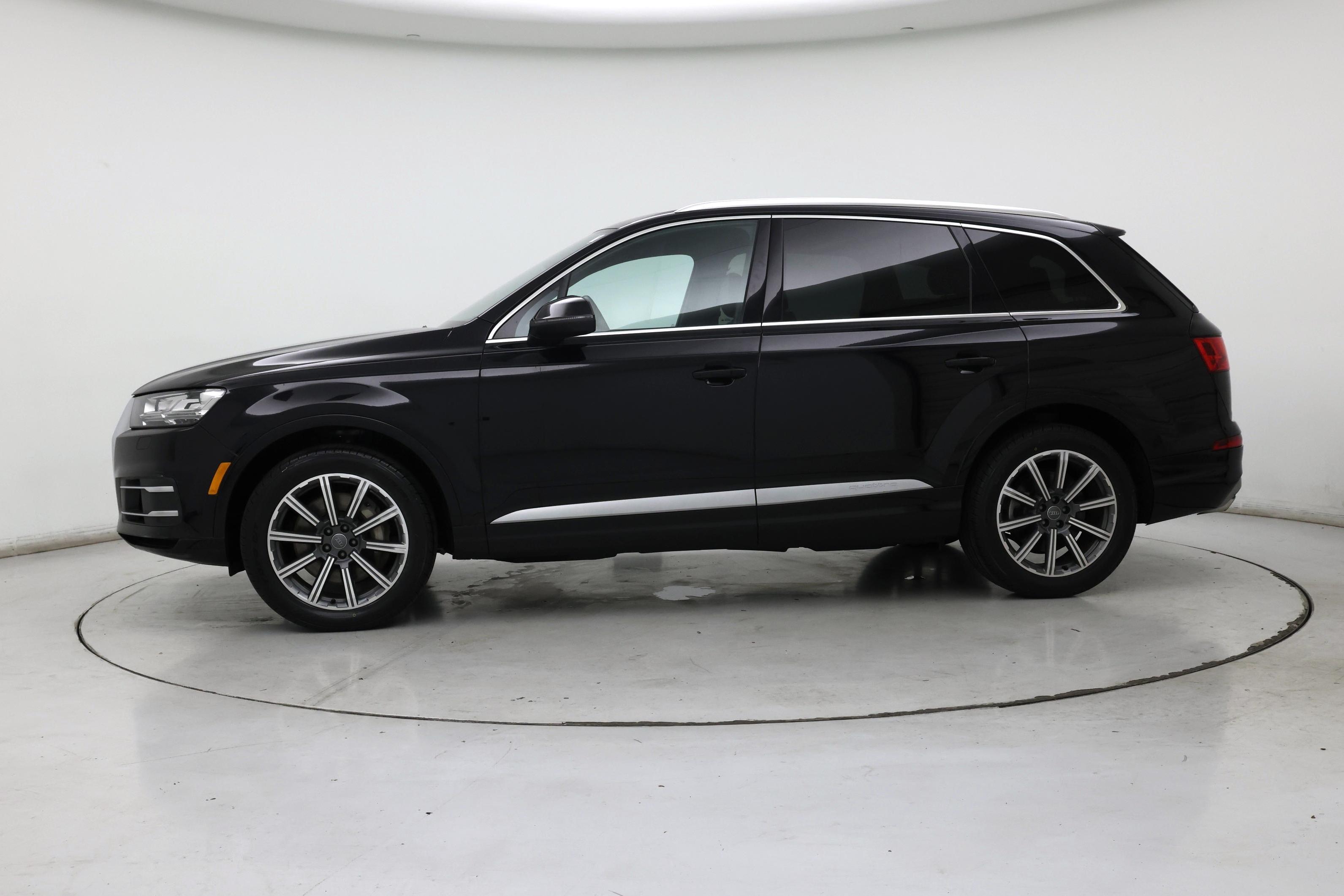 Thumbnail: 2017 Audi Q7 - 3