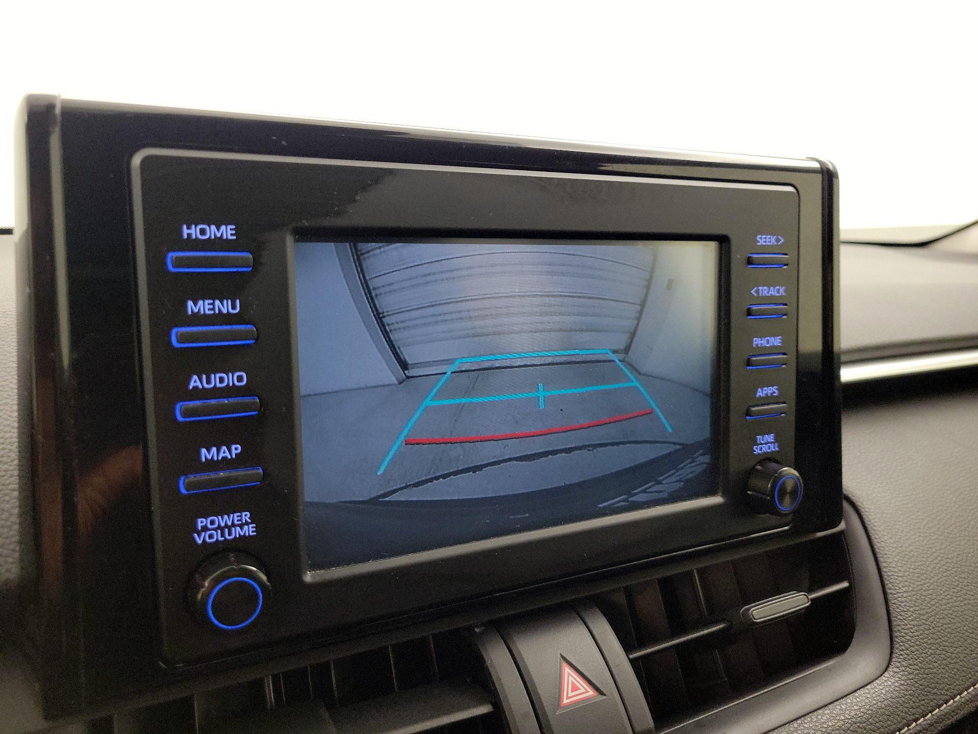 Thumbnail: 2019 Toyota RAV4 - 14