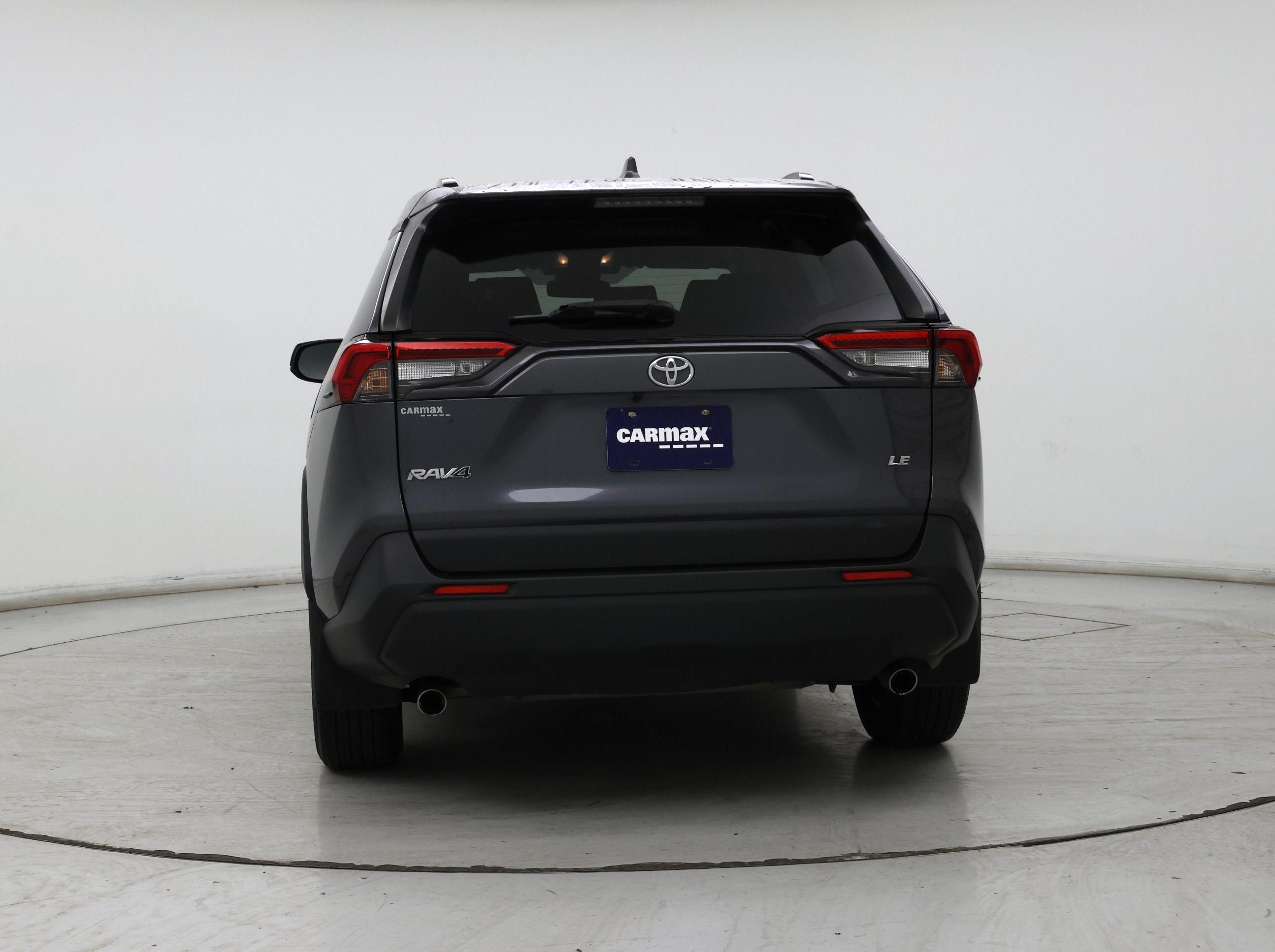 Thumbnail: 2019 Toyota RAV4 - 6