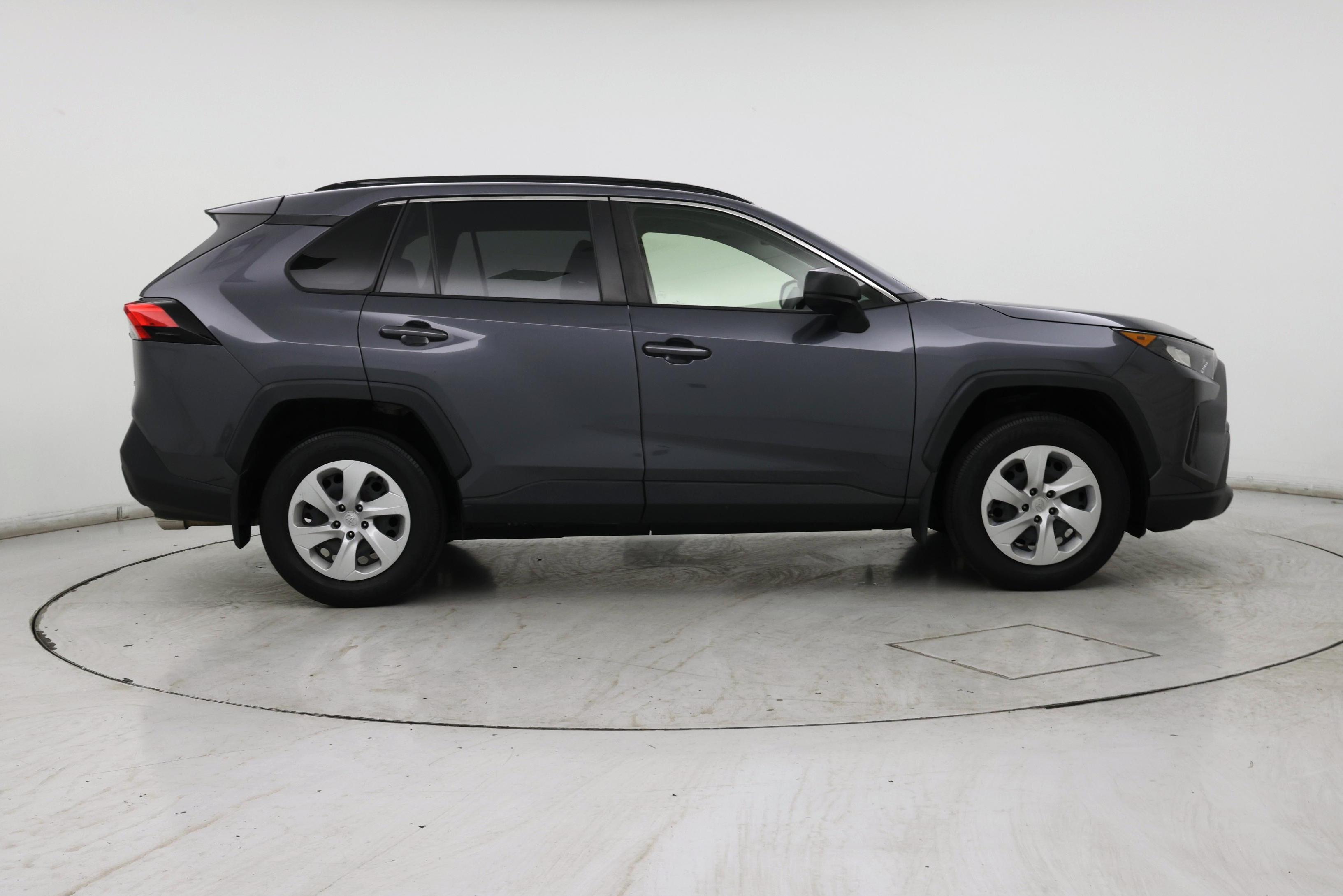 Thumbnail: 2019 Toyota RAV4 - 7