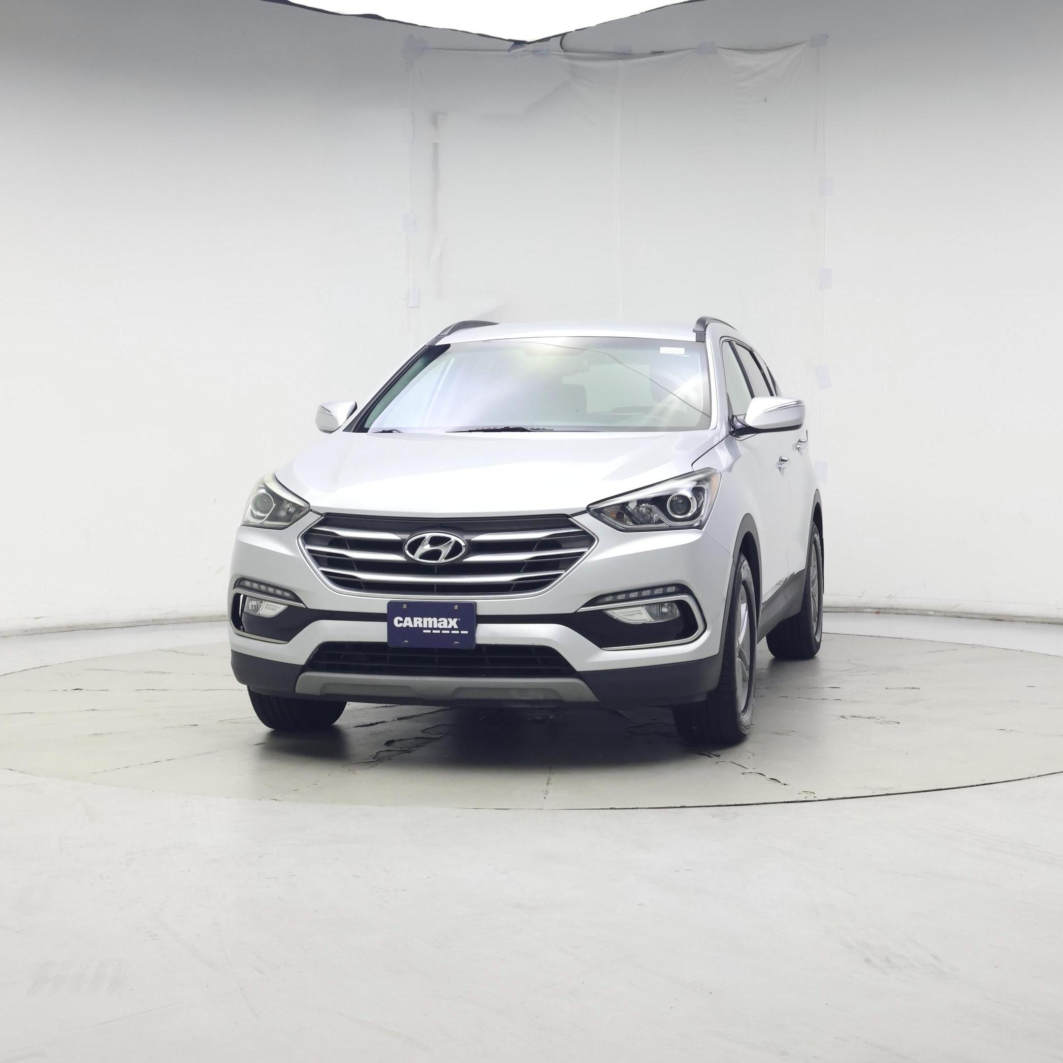 Thumbnail: 2018 Hyundai Santa Fe - 4