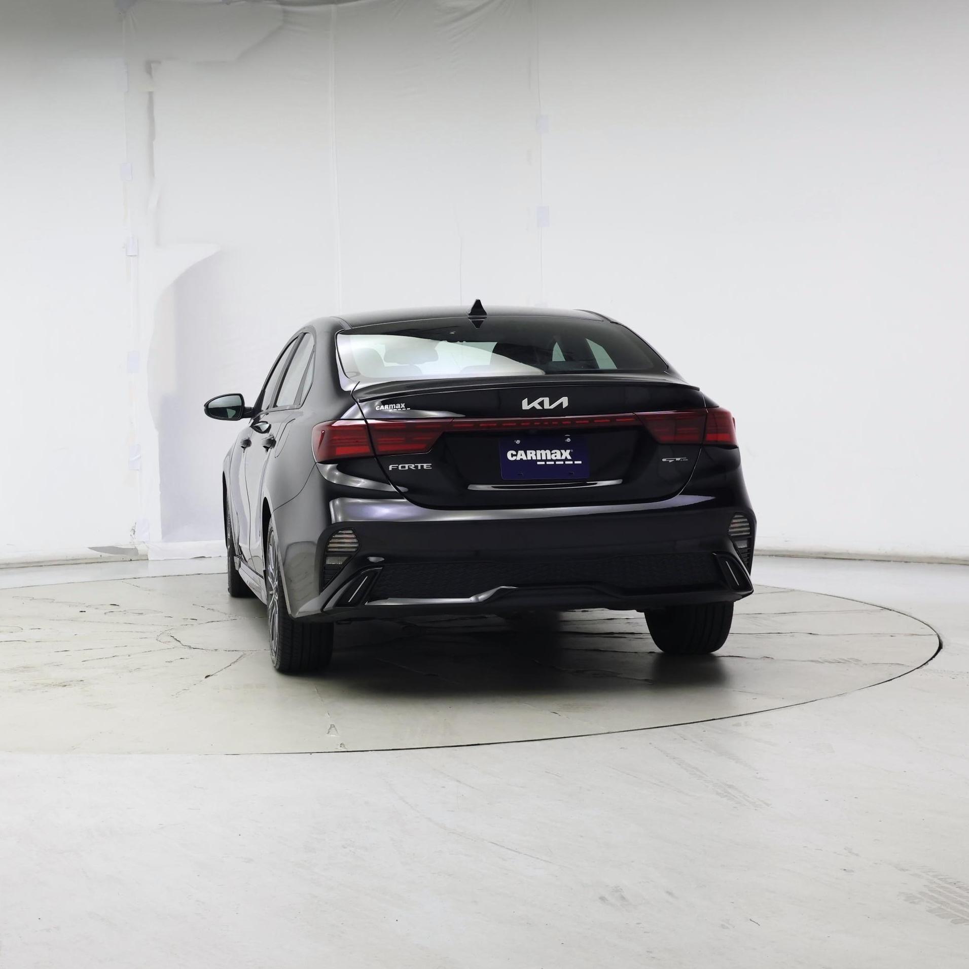 Thumbnail: 2023 Kia Forte - 6