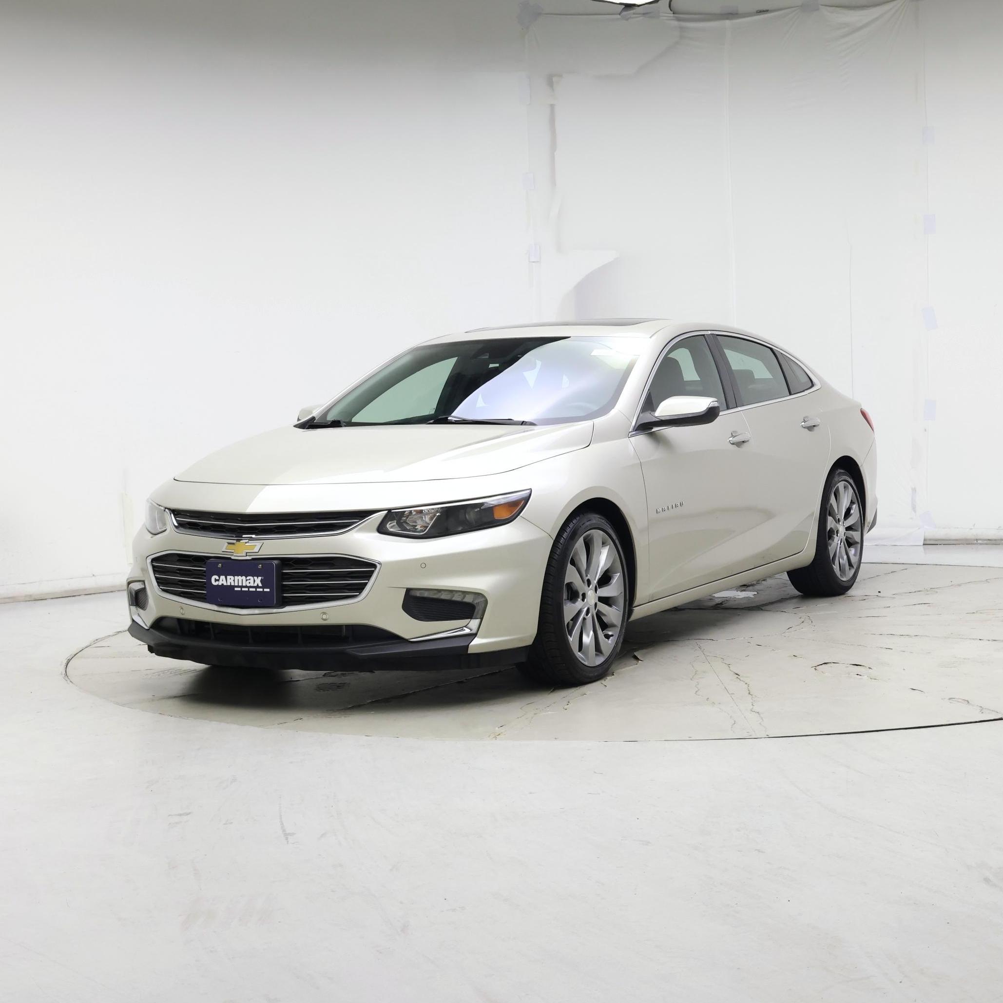Thumbnail: 2016 Chevrolet Malibu - 4