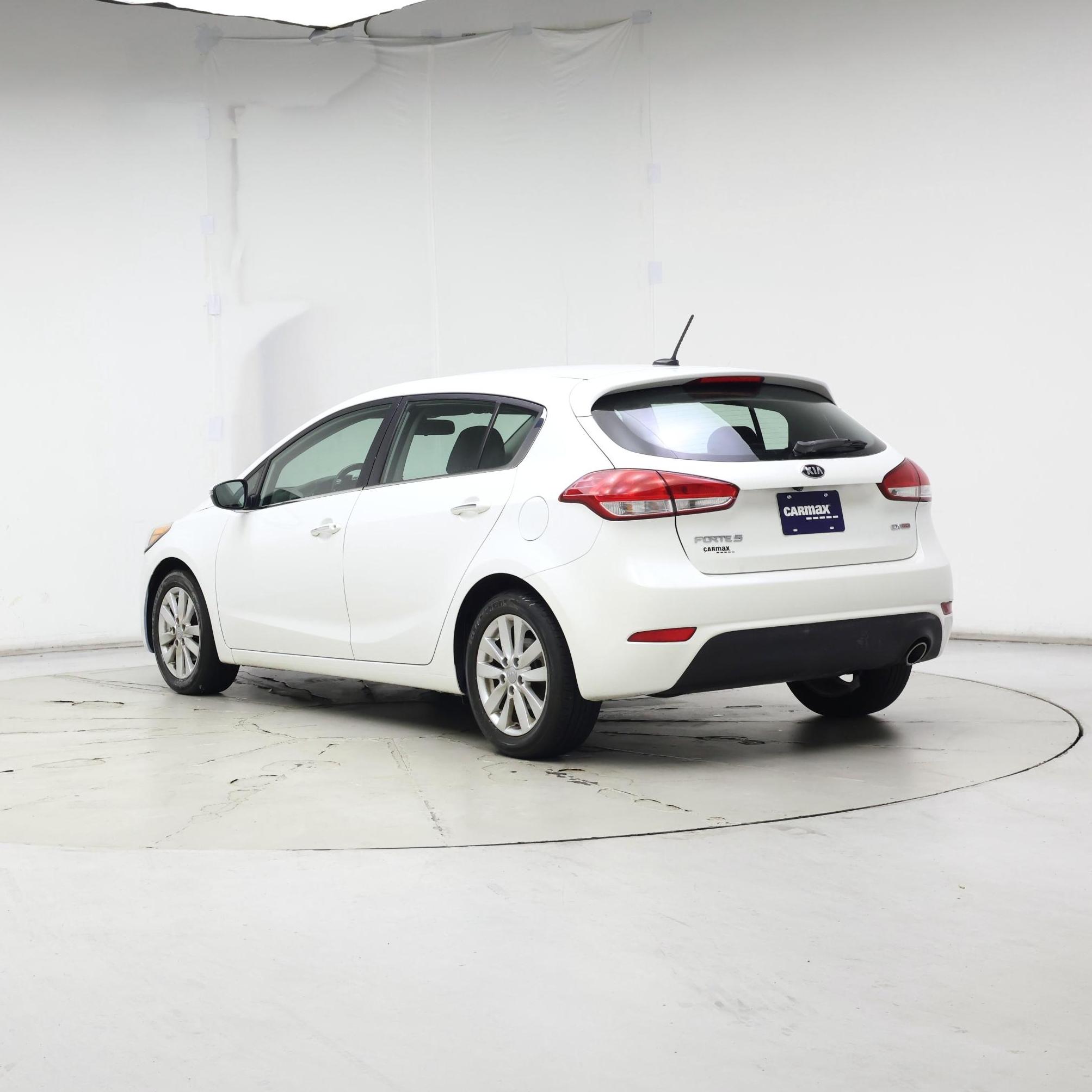 Thumbnail: 2014 Kia Forte - 2