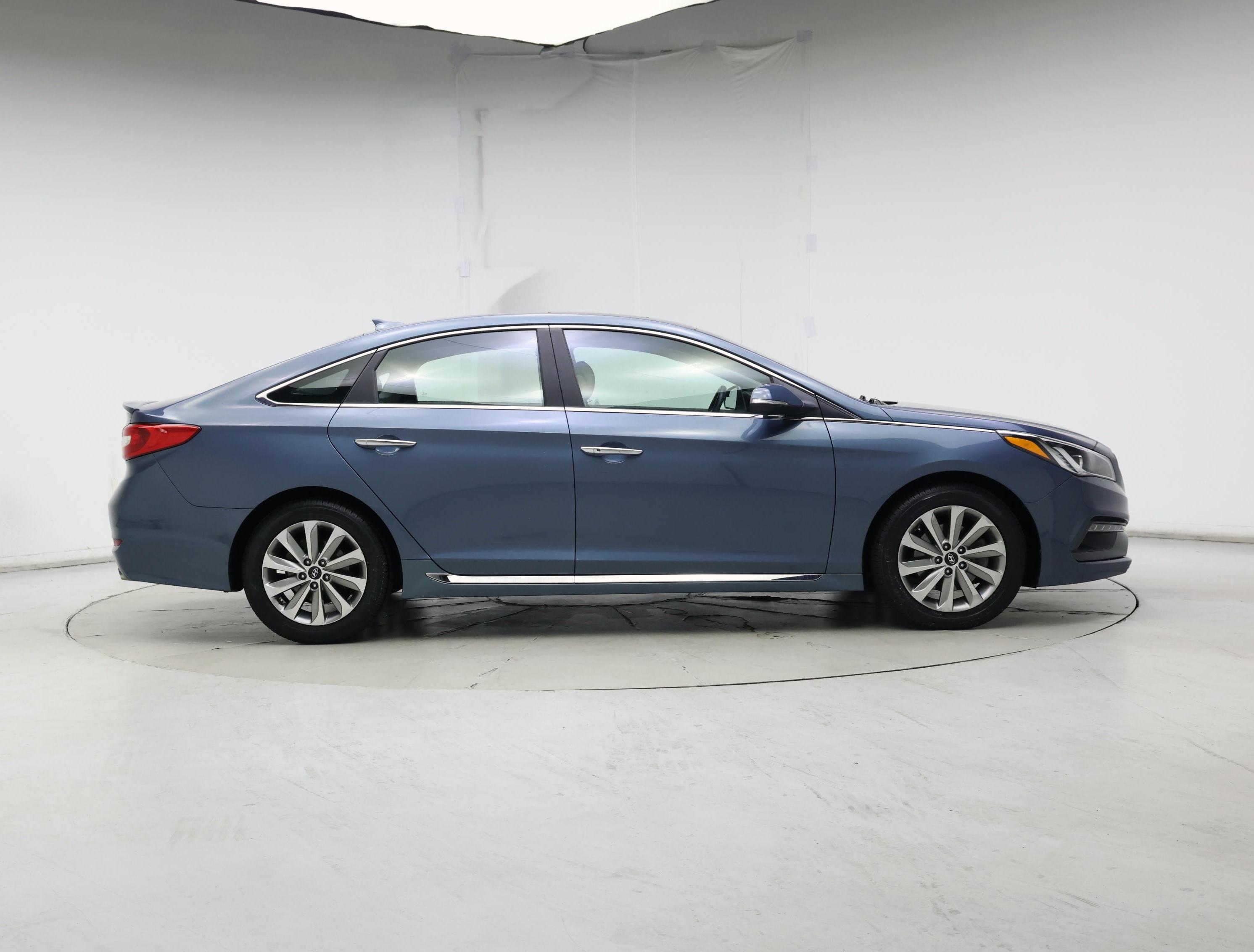 Thumbnail: 2016 Hyundai Sonata - 7