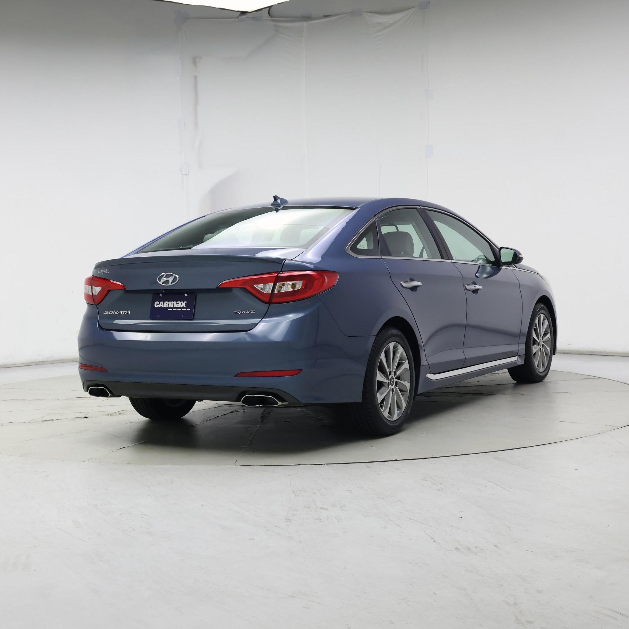 Thumbnail: 2016 Hyundai Sonata - 8