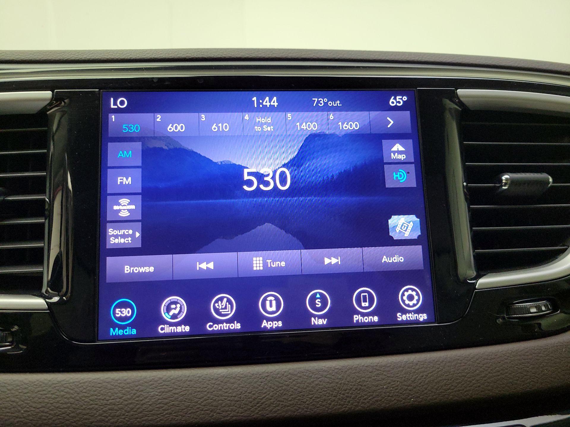 Thumbnail: 2020 Chrysler Pacifica - 15