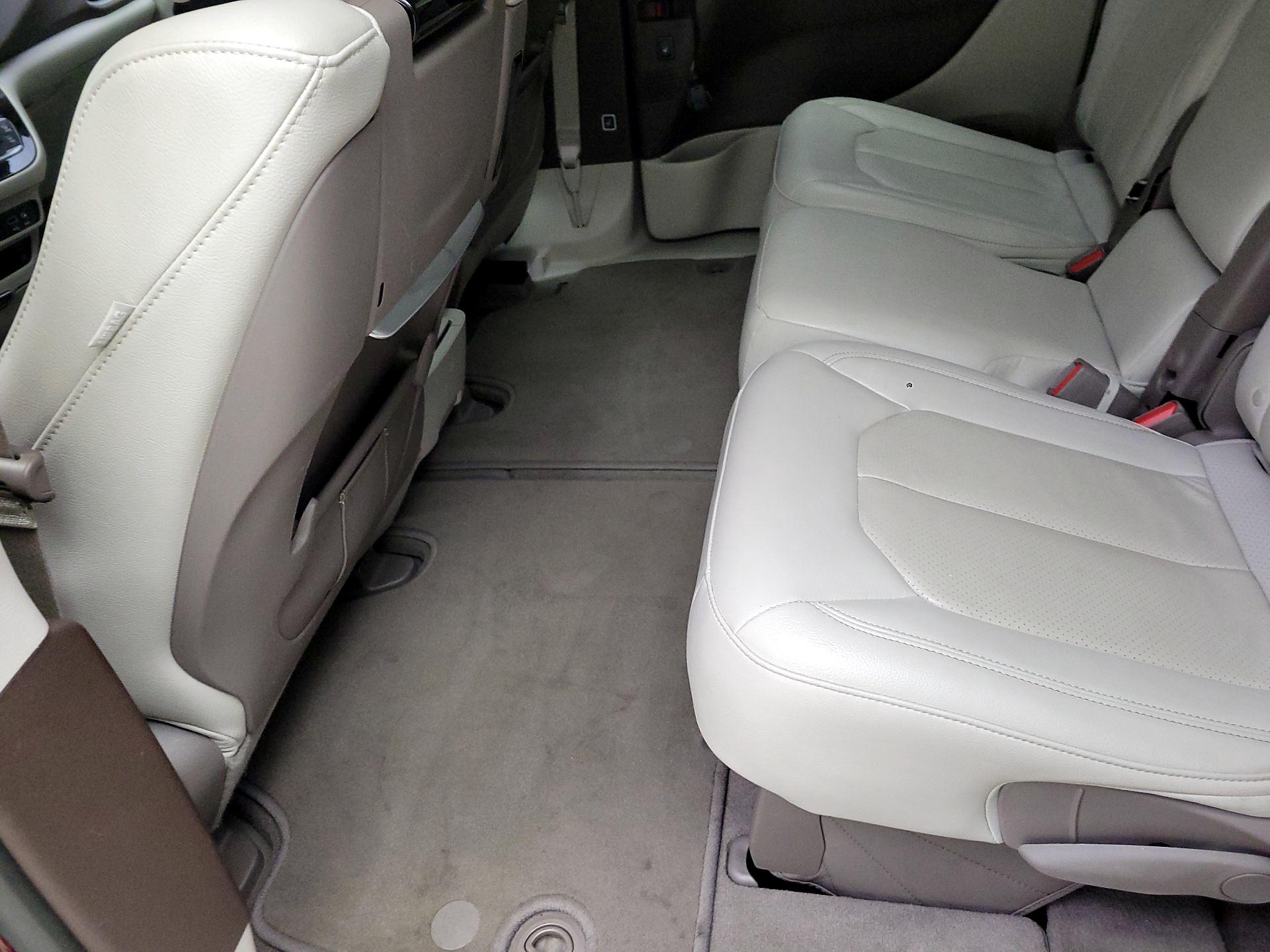 Thumbnail: 2020 Chrysler Pacifica - 19
