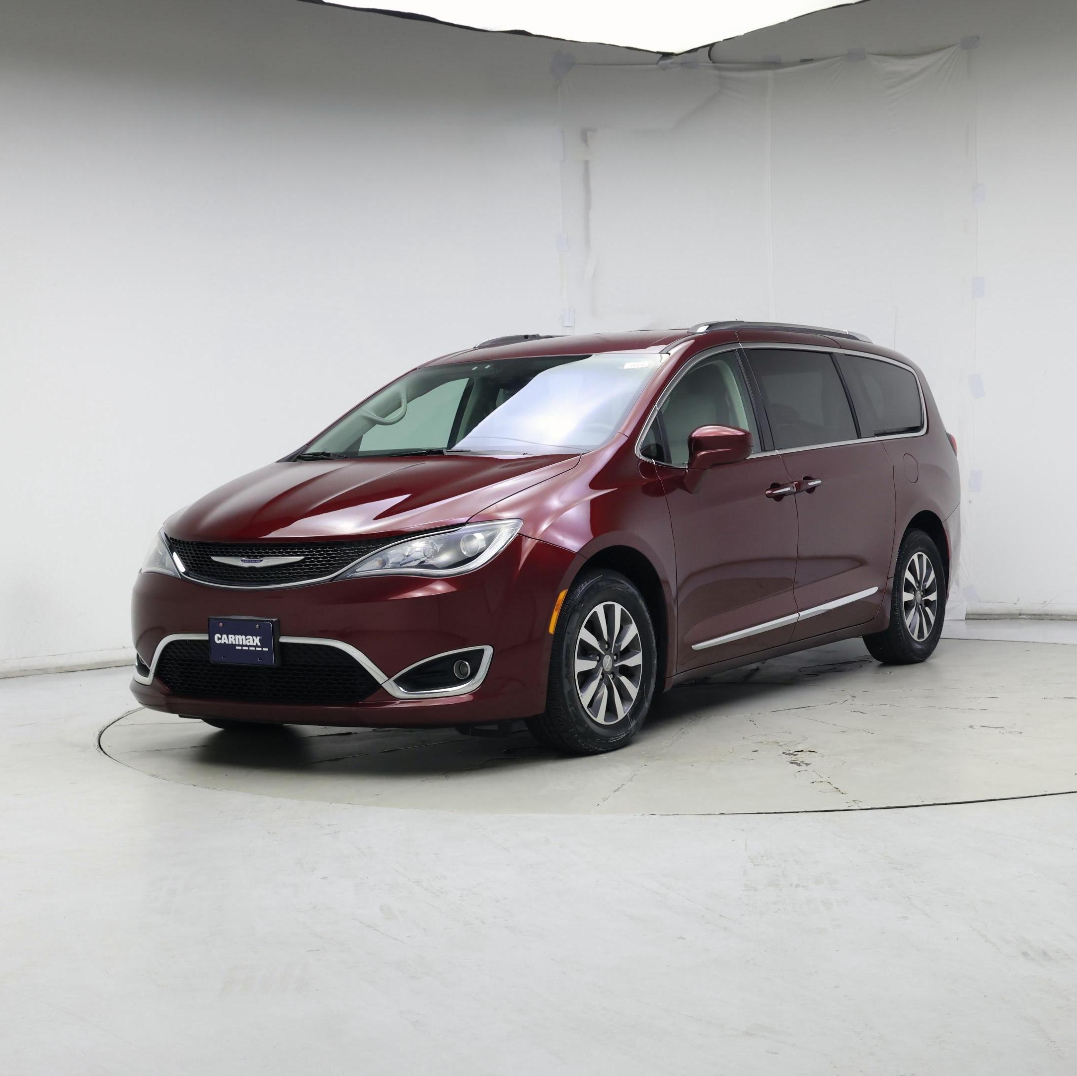 Thumbnail: 2020 Chrysler Pacifica - 4