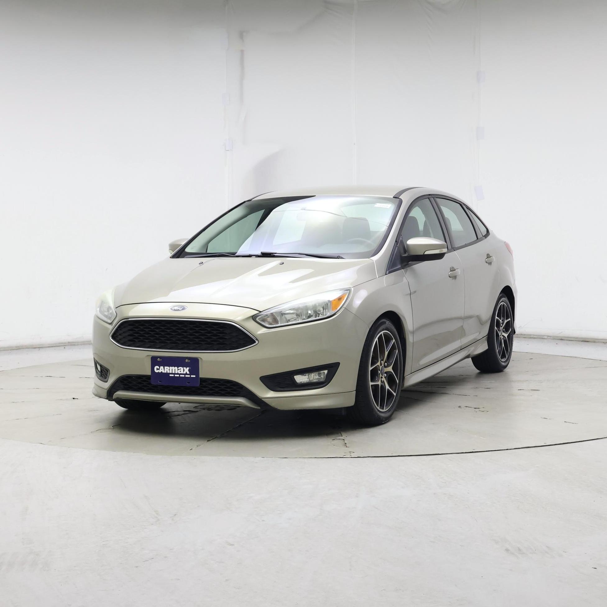 Thumbnail: 2015 Ford Focus - 4