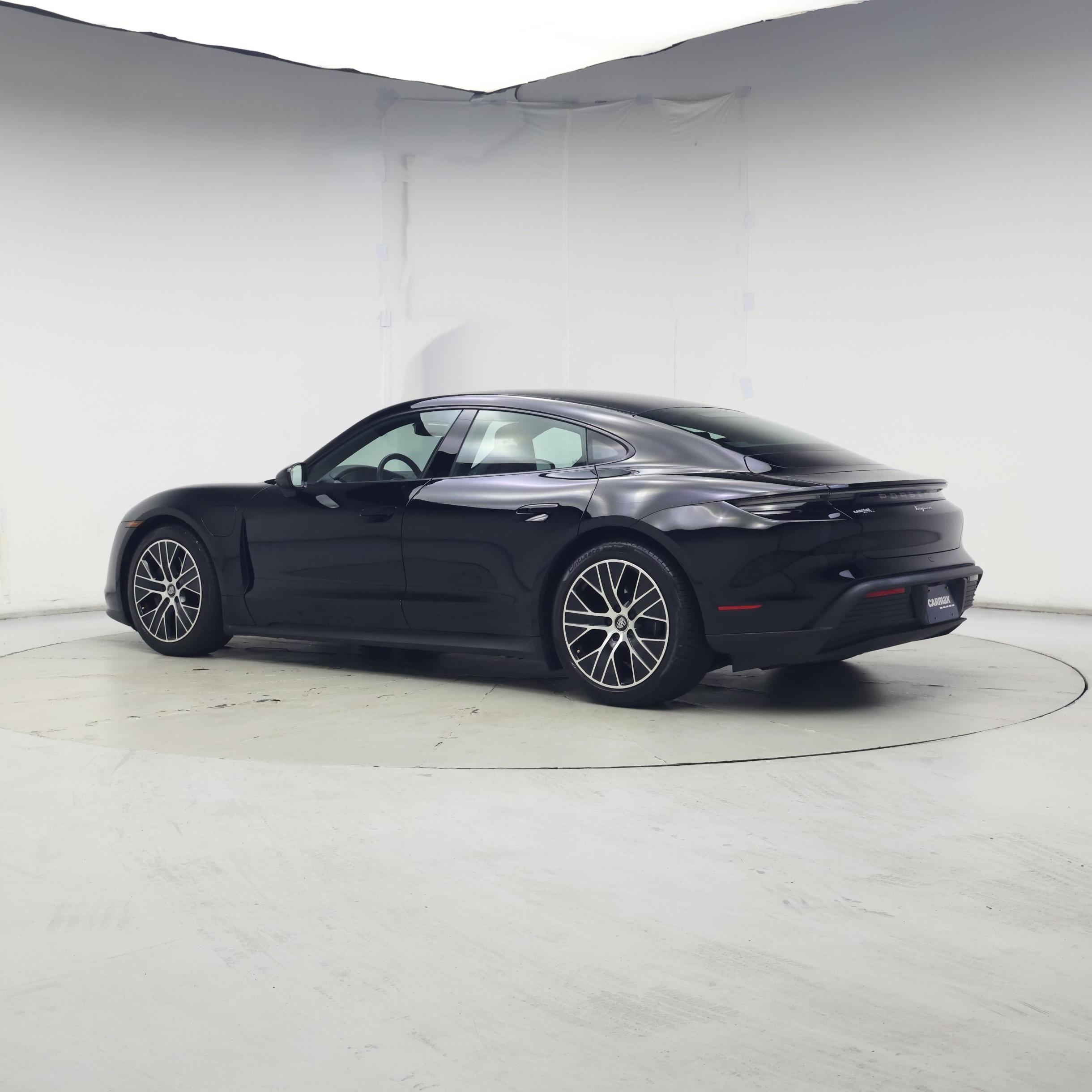 Thumbnail: 2022 Porsche Taycan - 2