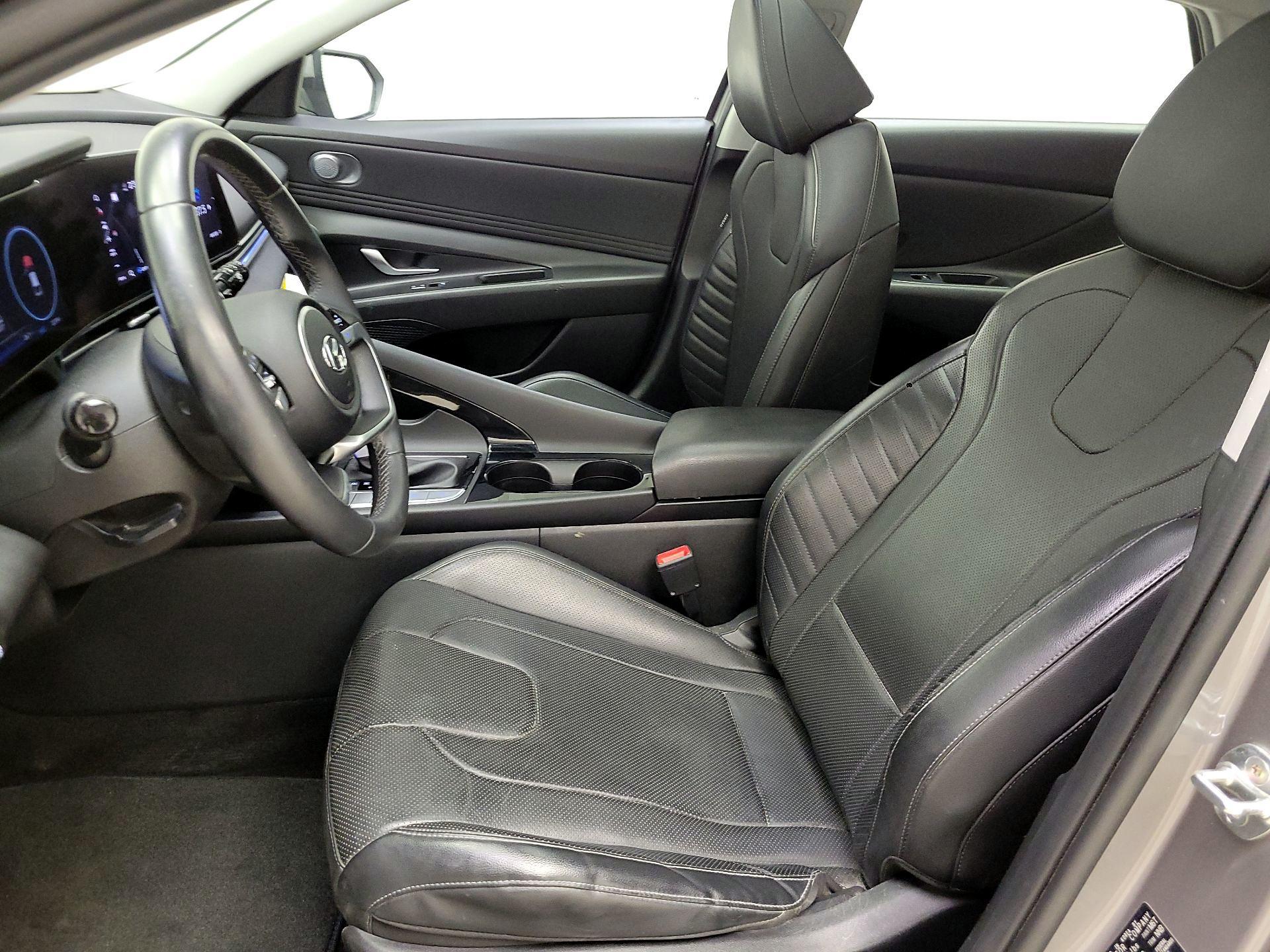 Thumbnail: 2023 Hyundai Elantra - 11
