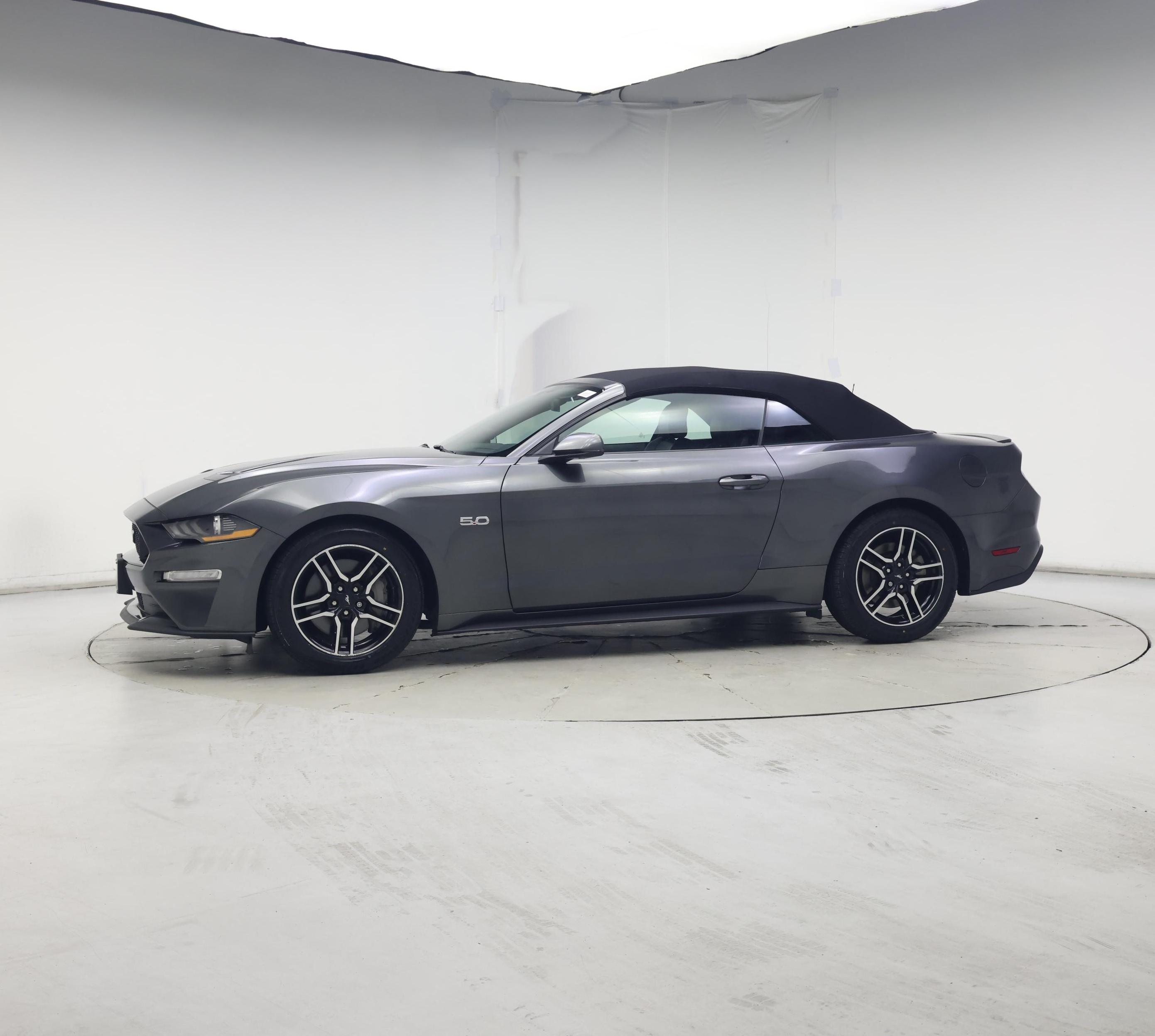 Thumbnail: 2019 Ford Mustang - 3