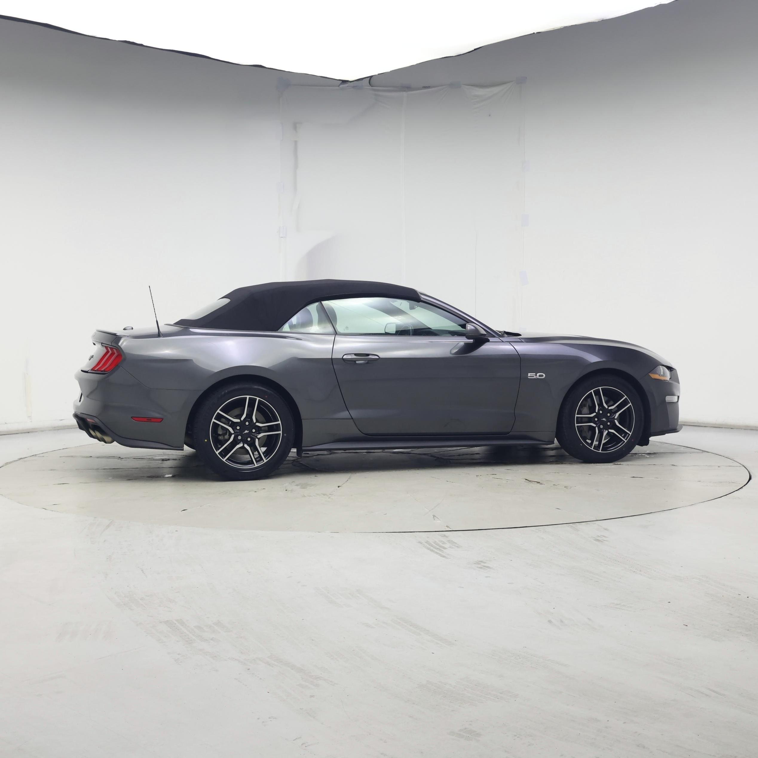 Thumbnail: 2019 Ford Mustang - 7