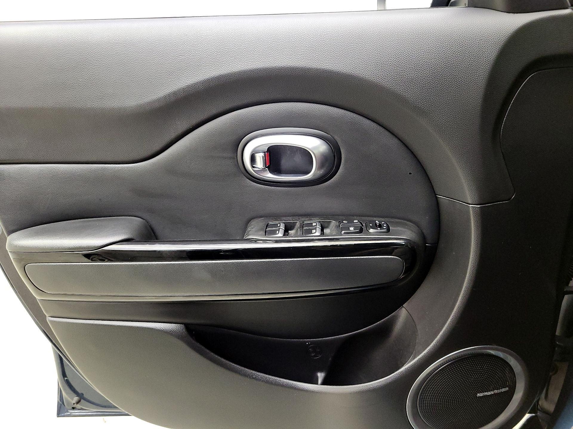 Thumbnail: 2018 Kia Soul - 12