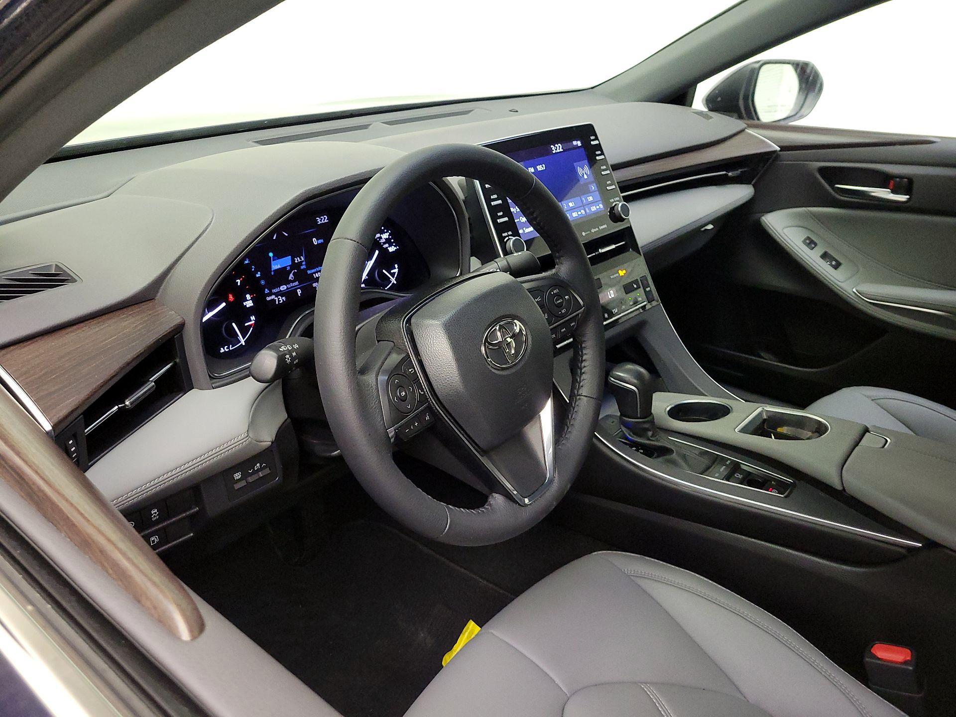 Thumbnail: 2022 Toyota Avalon - 9