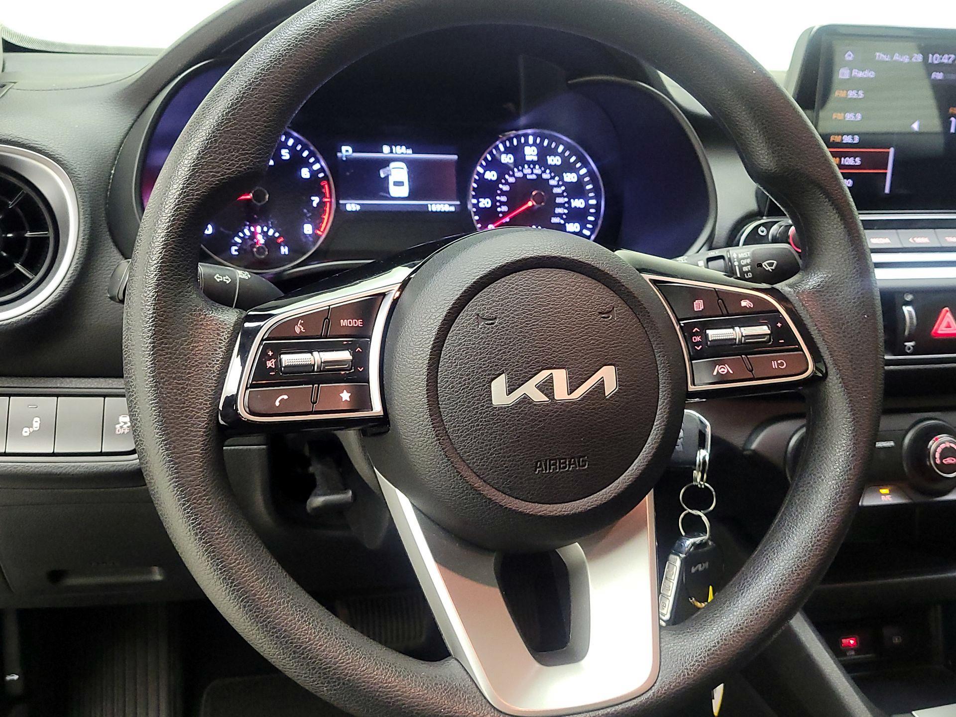 Thumbnail: 2024 Kia Forte - 10
