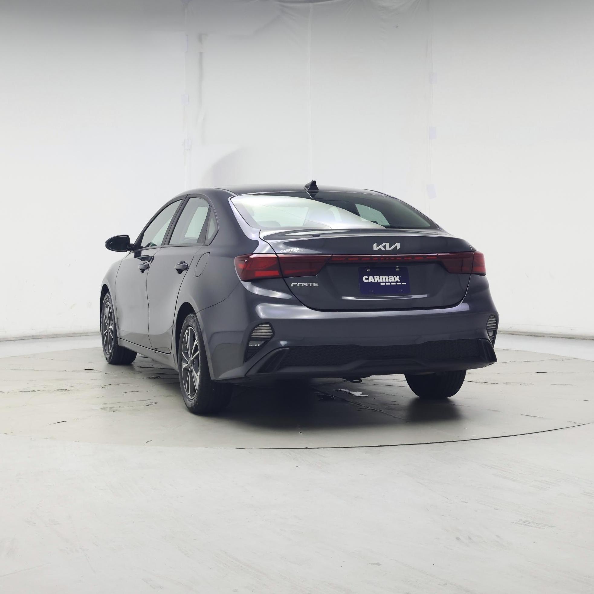 Thumbnail: 2024 Kia Forte - 6