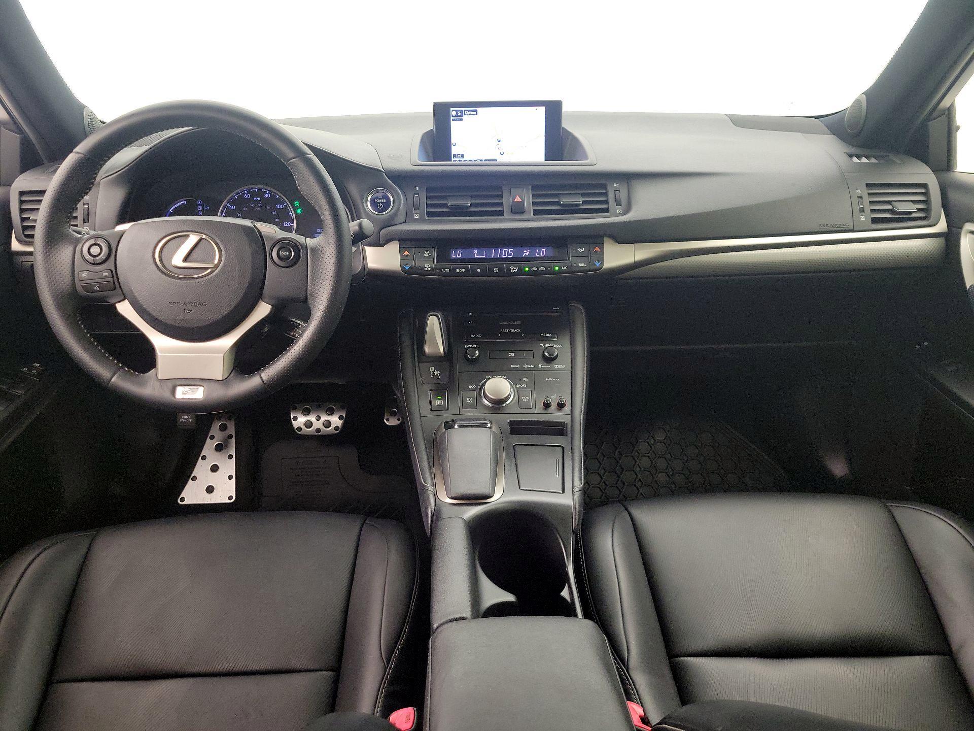 Thumbnail: 2015 Lexus CT - 9
