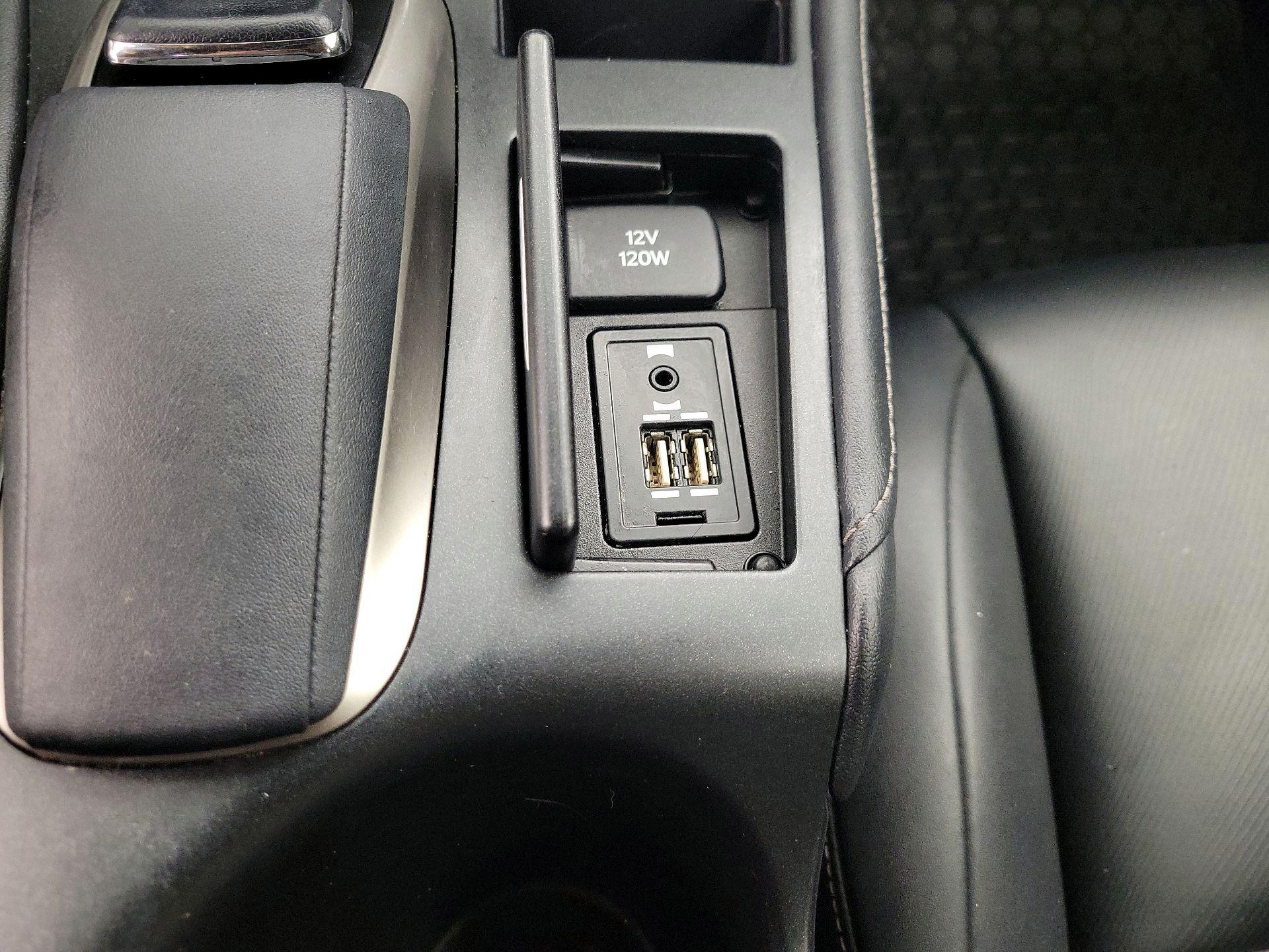 Thumbnail: 2015 Lexus CT - 19