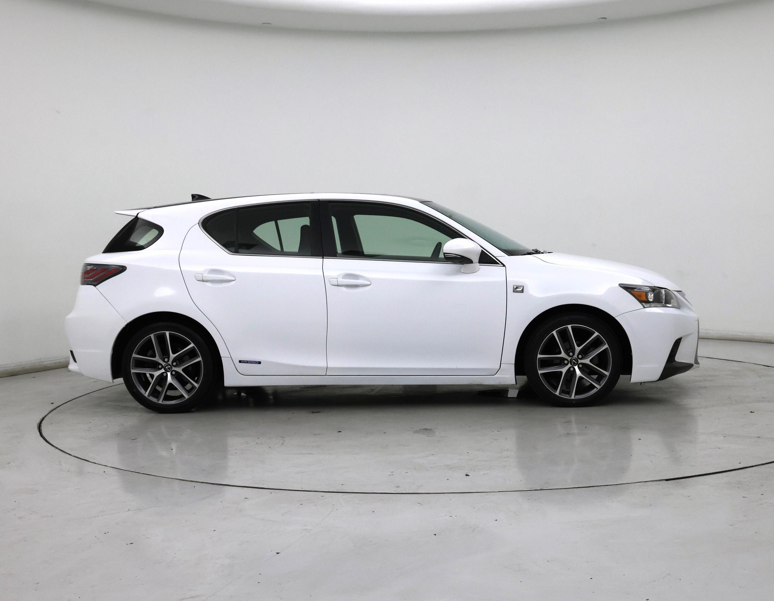 Thumbnail: 2015 Lexus CT - 7