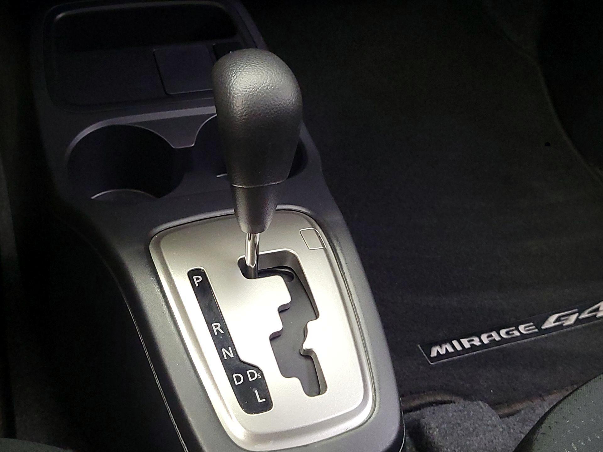 Thumbnail: 2023 Mitsubishi Mirage G4 - 17
