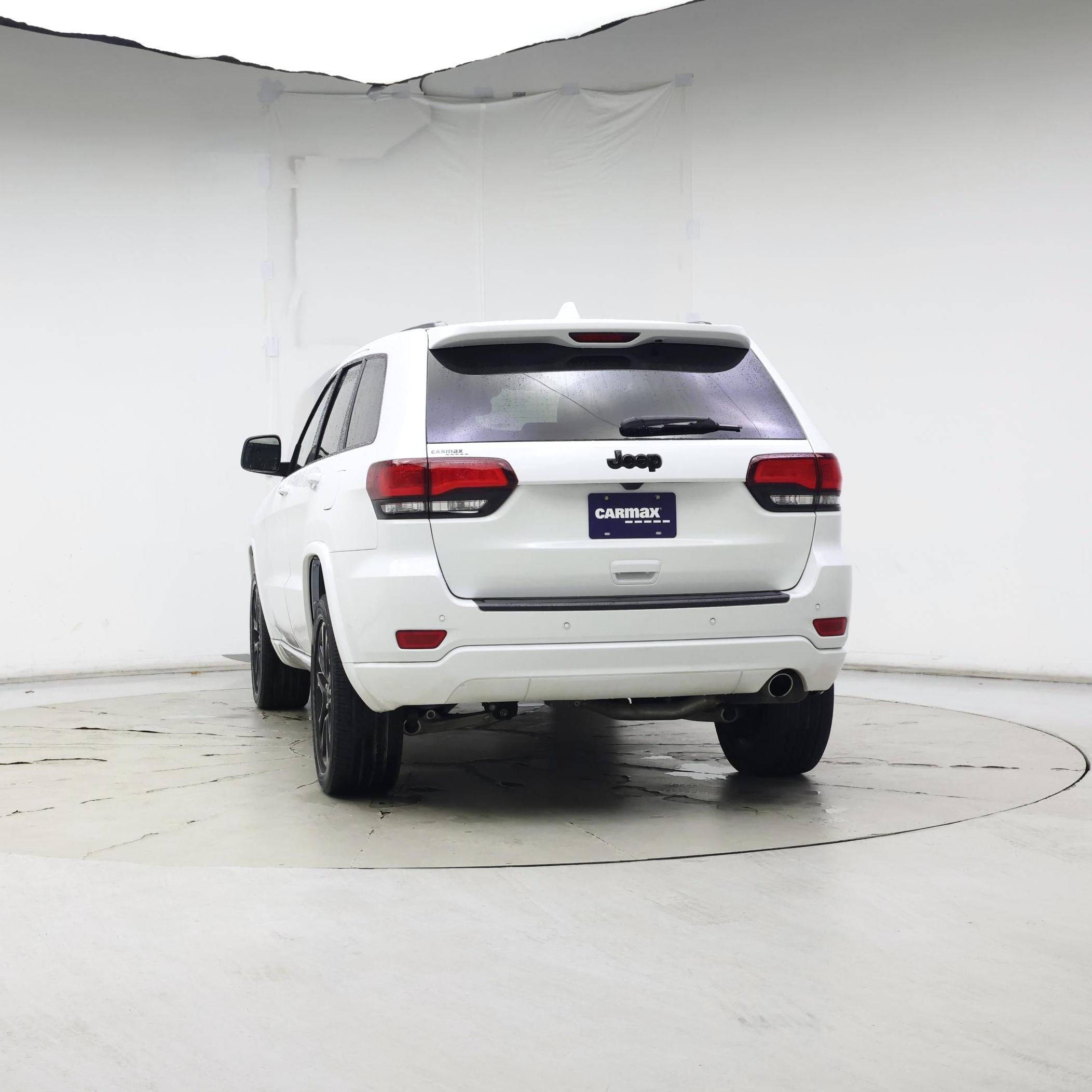Thumbnail: 2020 Jeep Grand Cherokee - 6