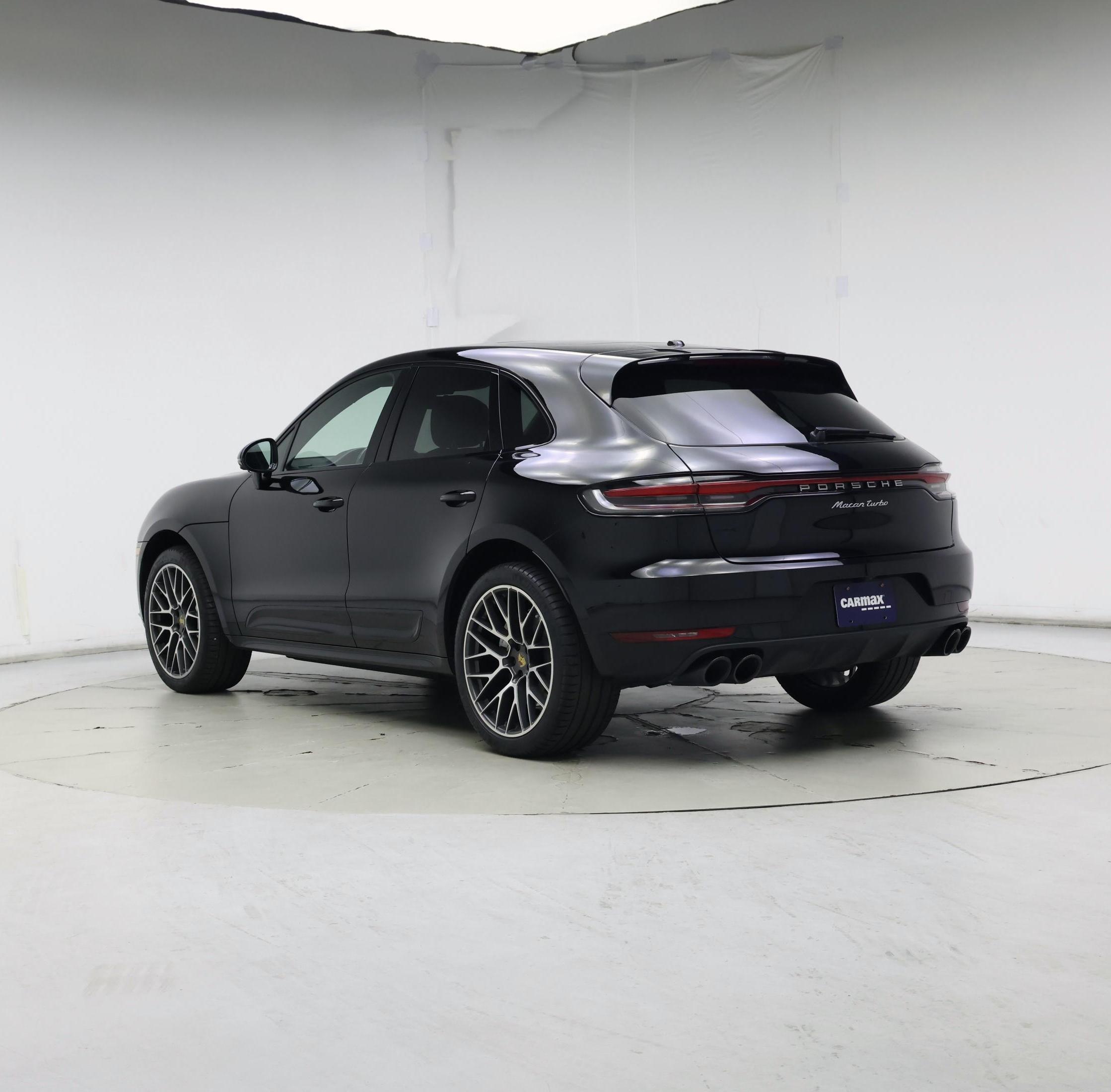 Thumbnail: 2021 Porsche Macan - 2