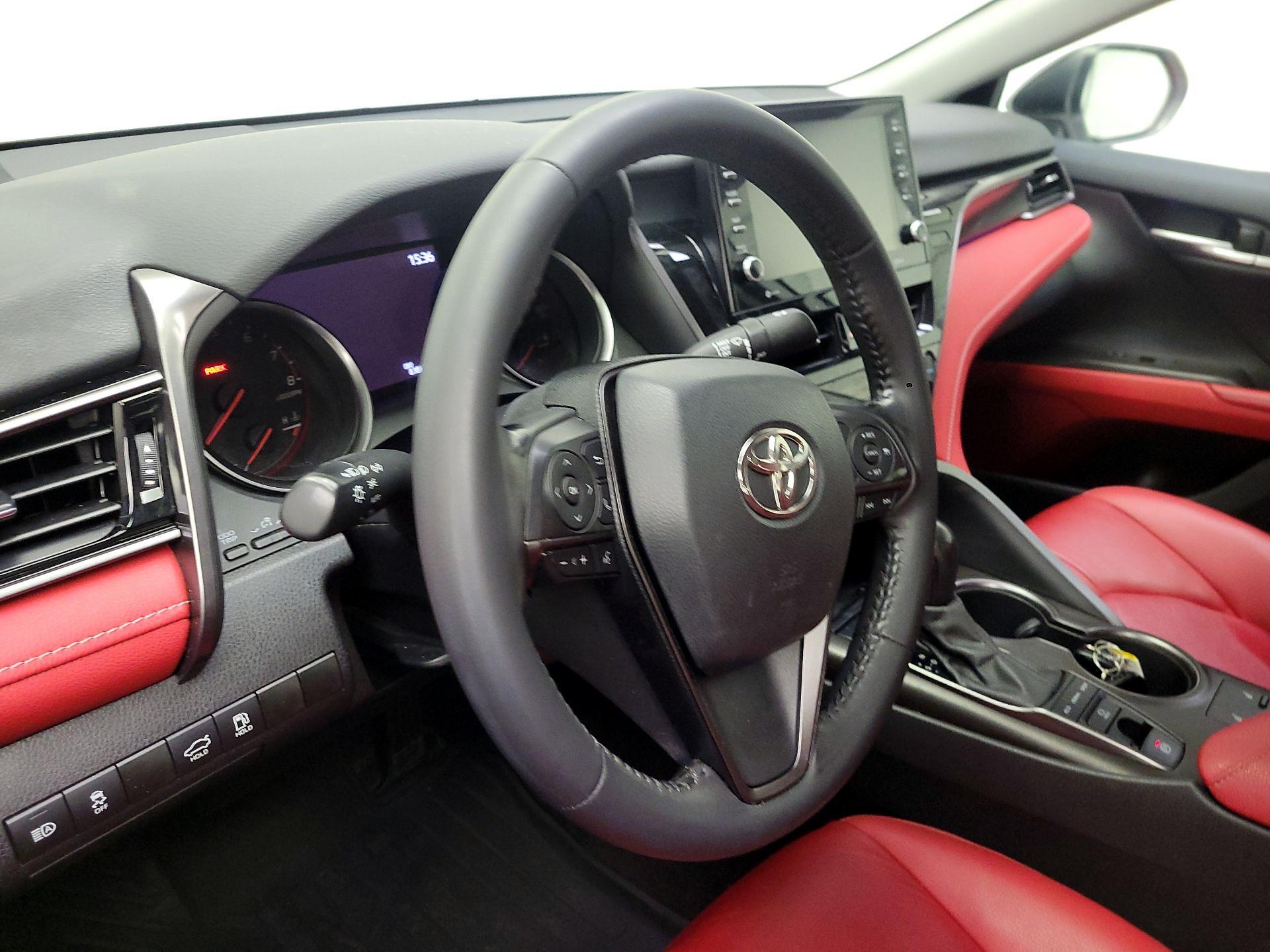 Thumbnail: 2021 Toyota Camry - 9